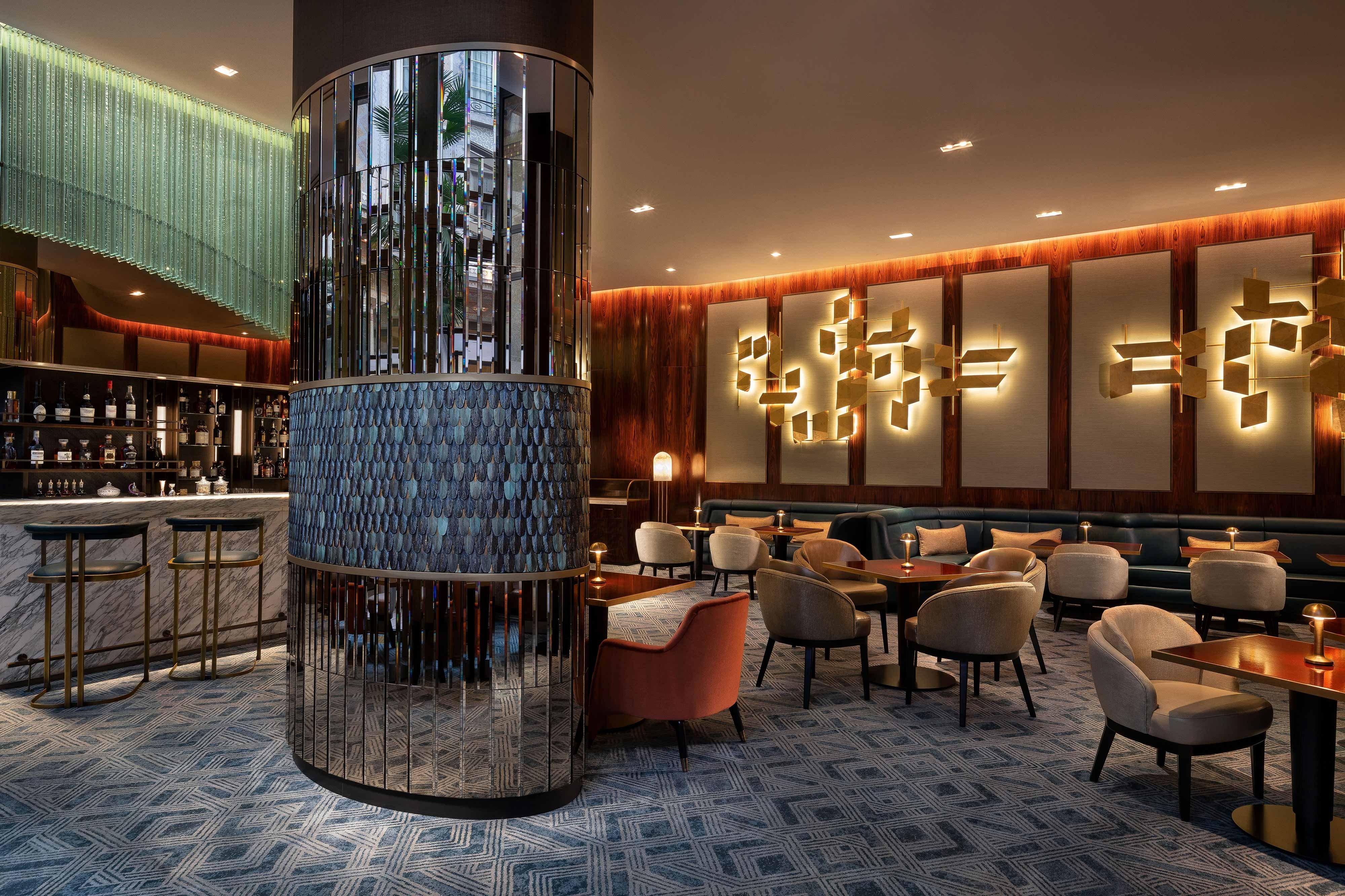 Prince de Galles, a Luxury Collection Hotel, Paris by null