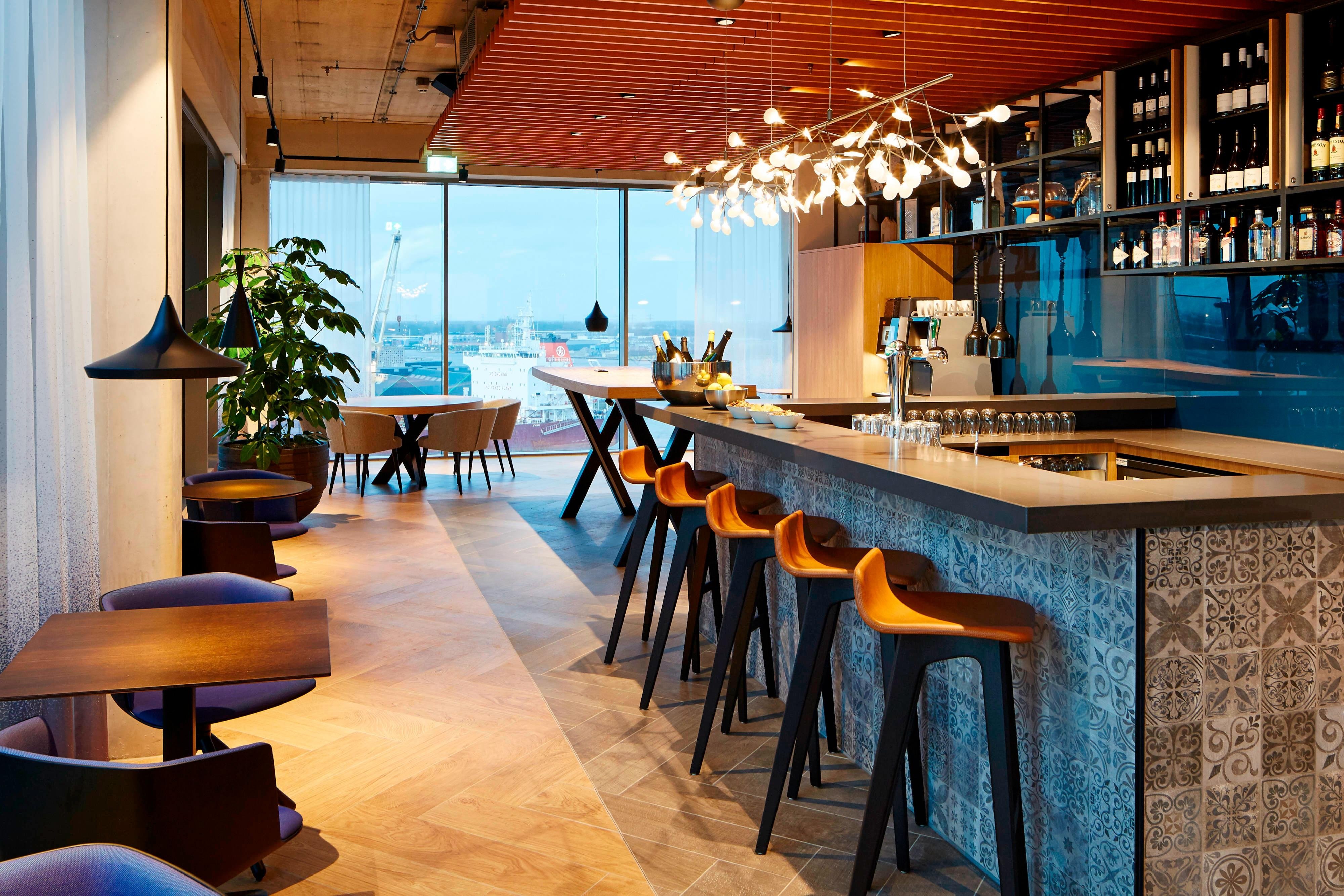 Moxy Amsterdam Houthavens by null