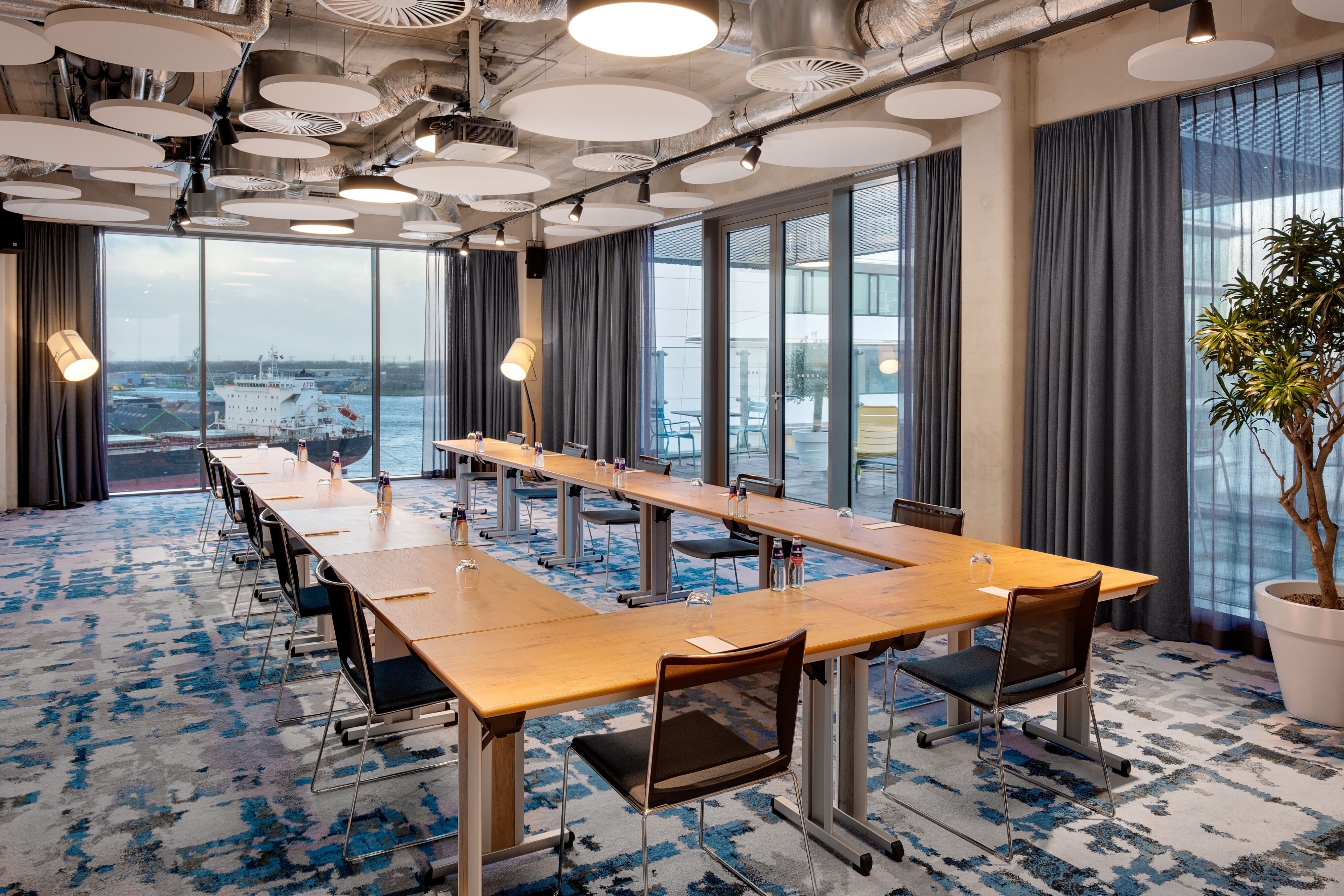 Moxy Amsterdam Houthavens by null