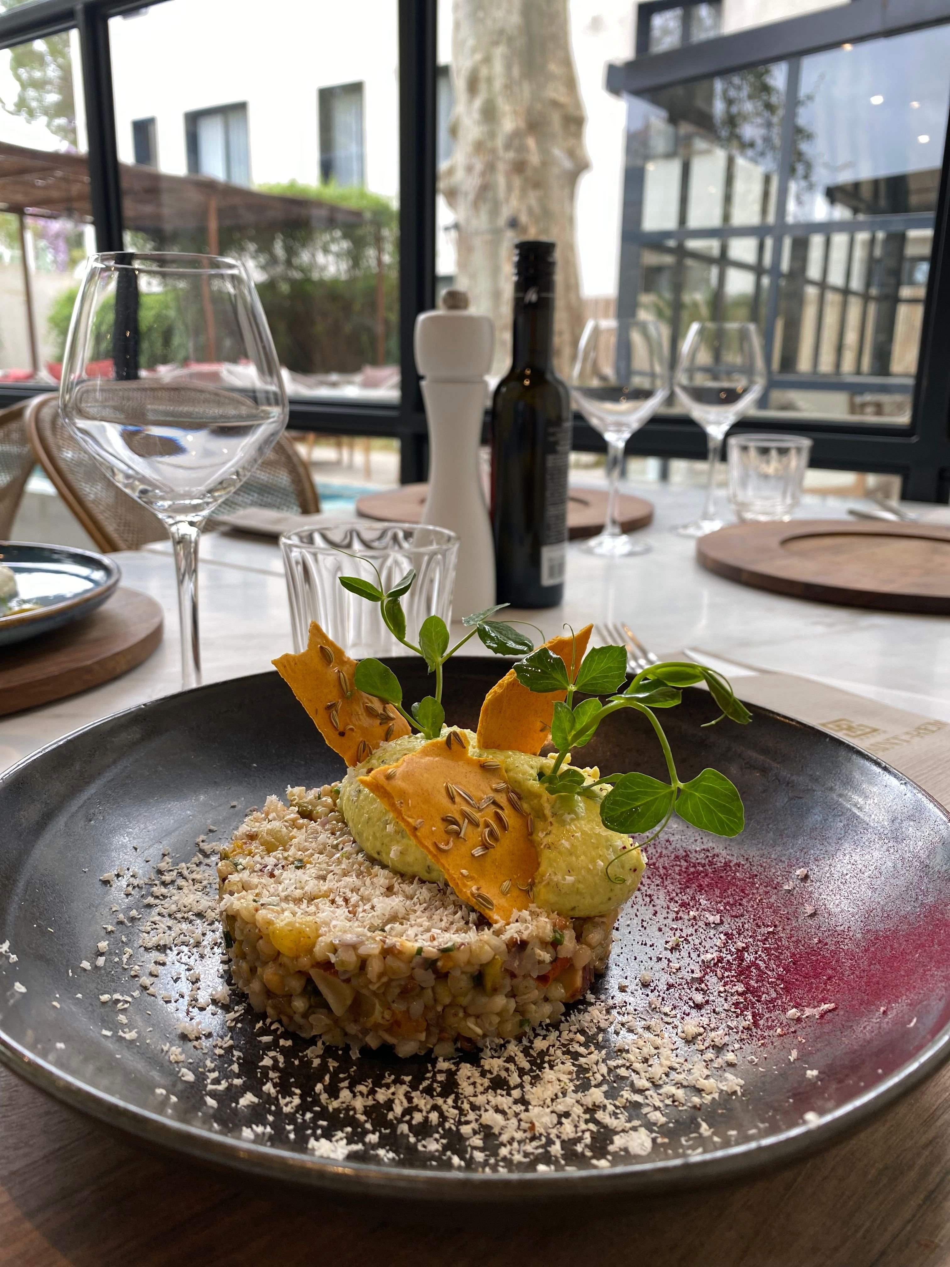 Le Saint-Rémy by null