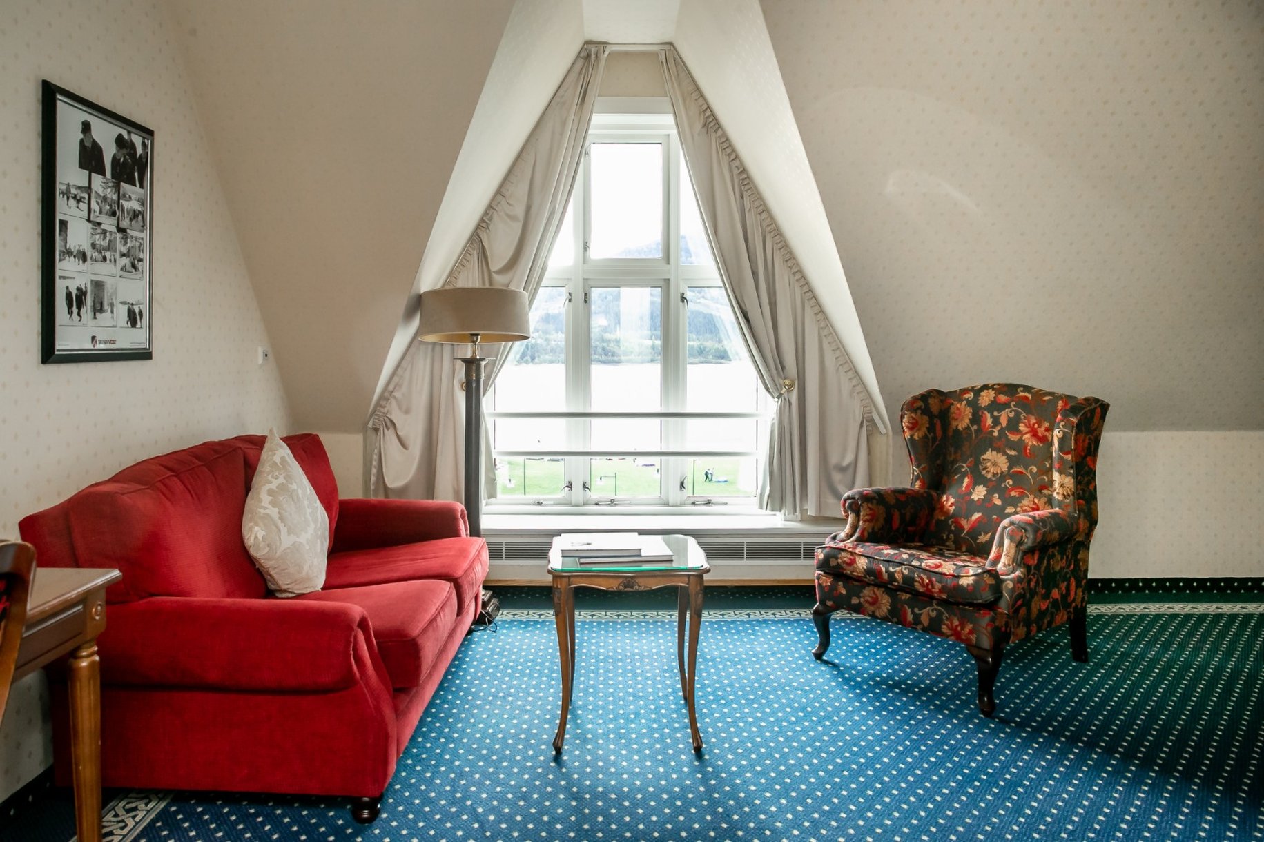 Fleischer's Hotel by null