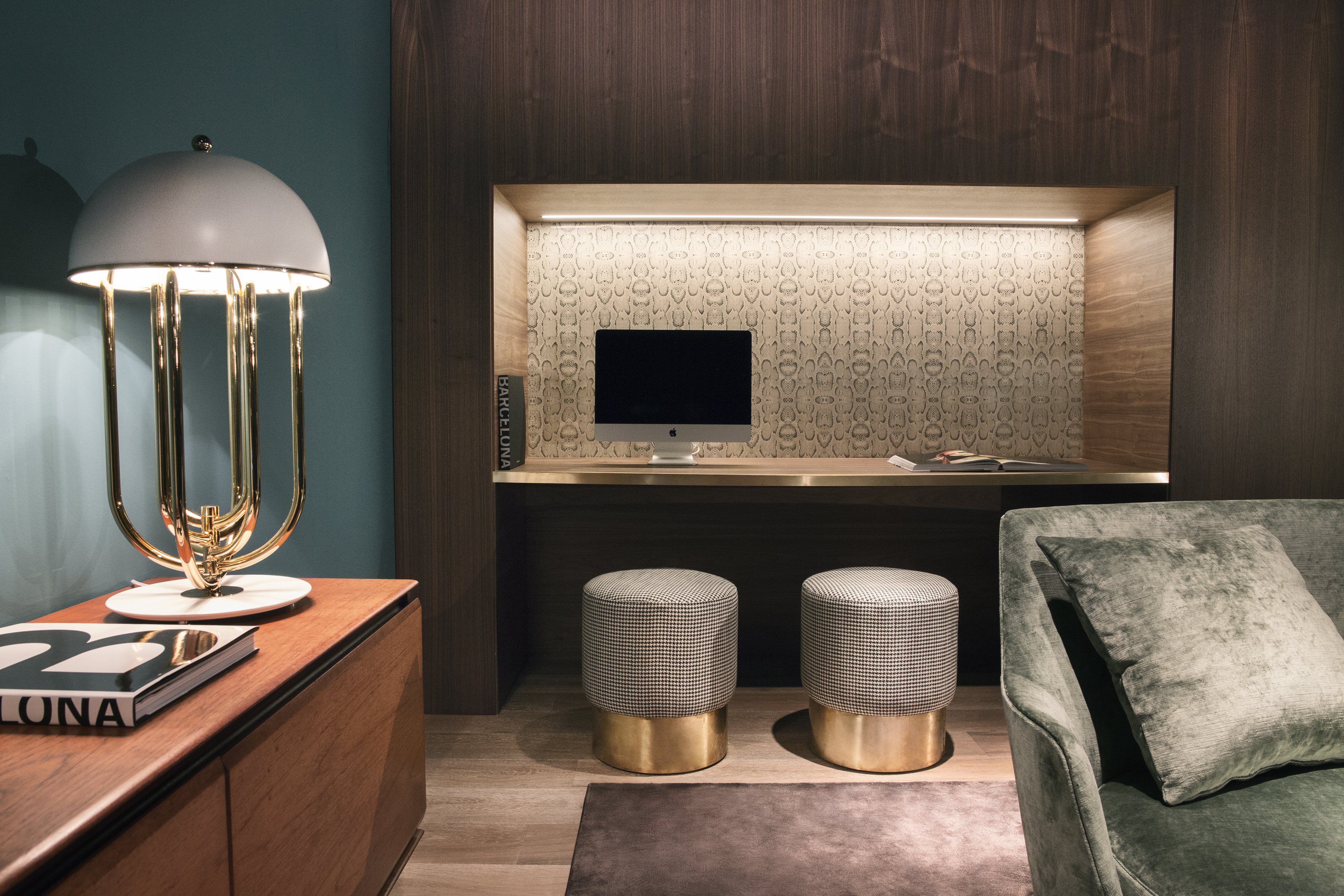 Yurbban Trafalgar by null