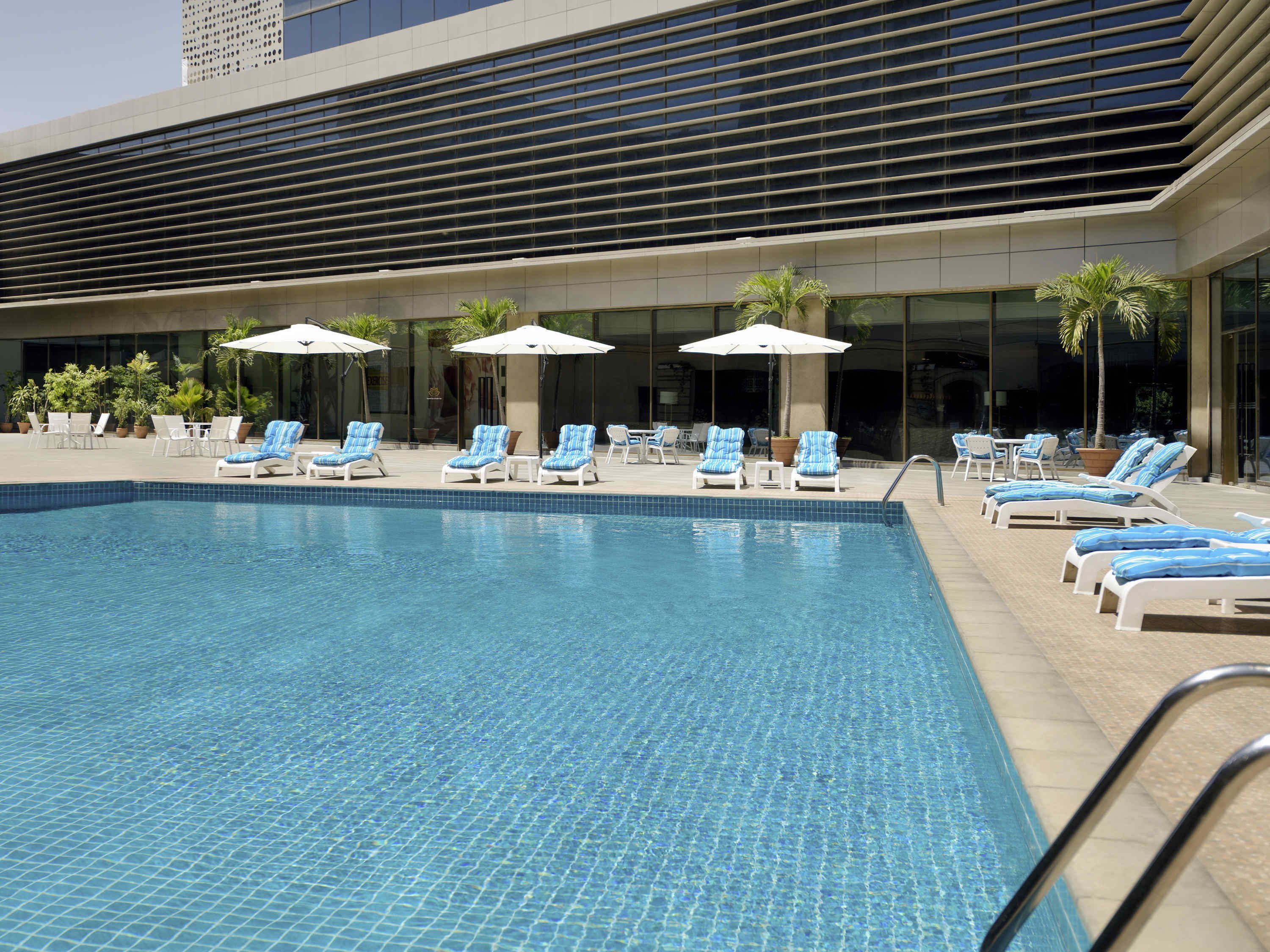 Mövenpick Karachi by null