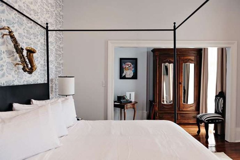 Henry Howard Hotel by null