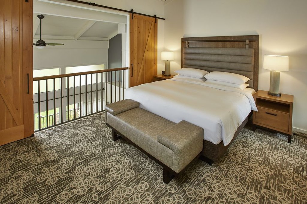 Grand Geneva Resort & Spa by null