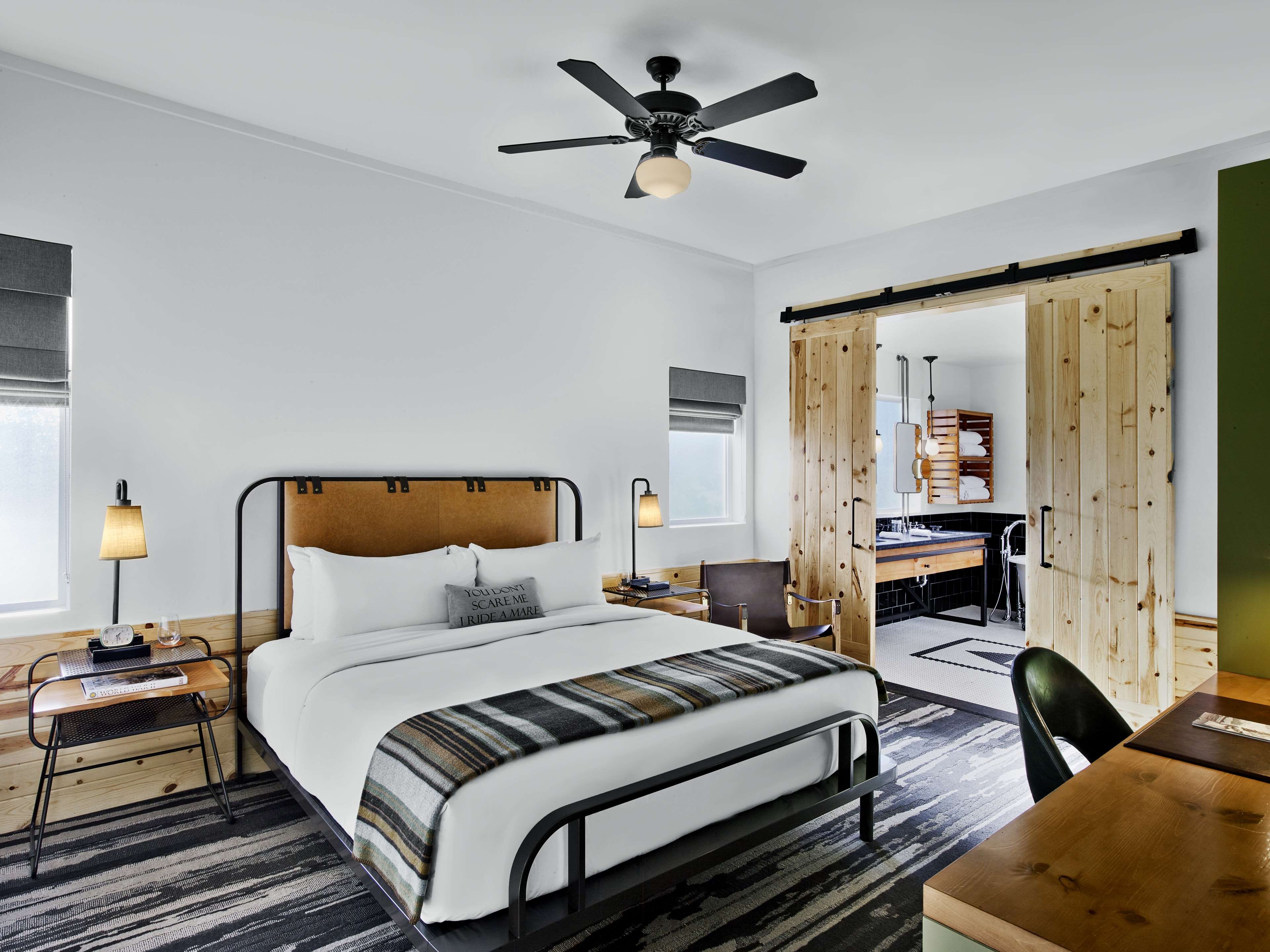 Cavalry Court, Valencia Hotel Collection by null