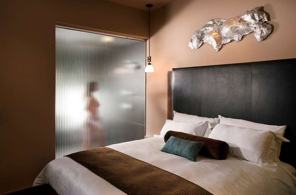 The Iron Horse Hotel by null