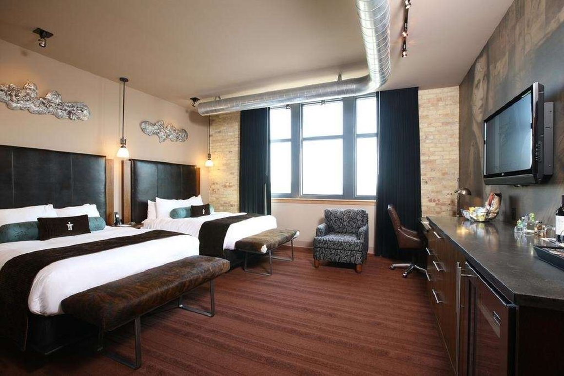 The Iron Horse Hotel by null