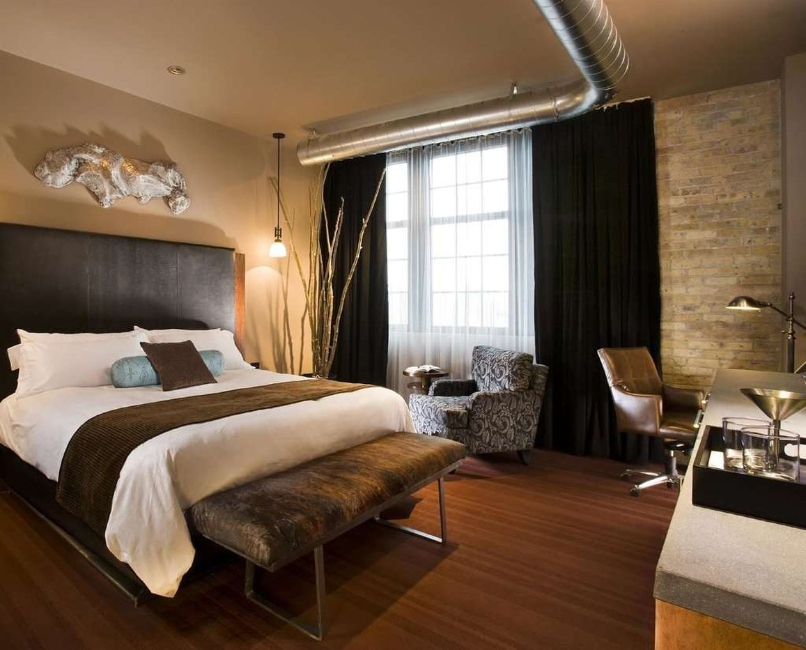 The Iron Horse Hotel by null