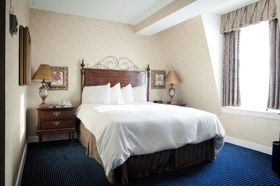 The Georgetown Inn by null