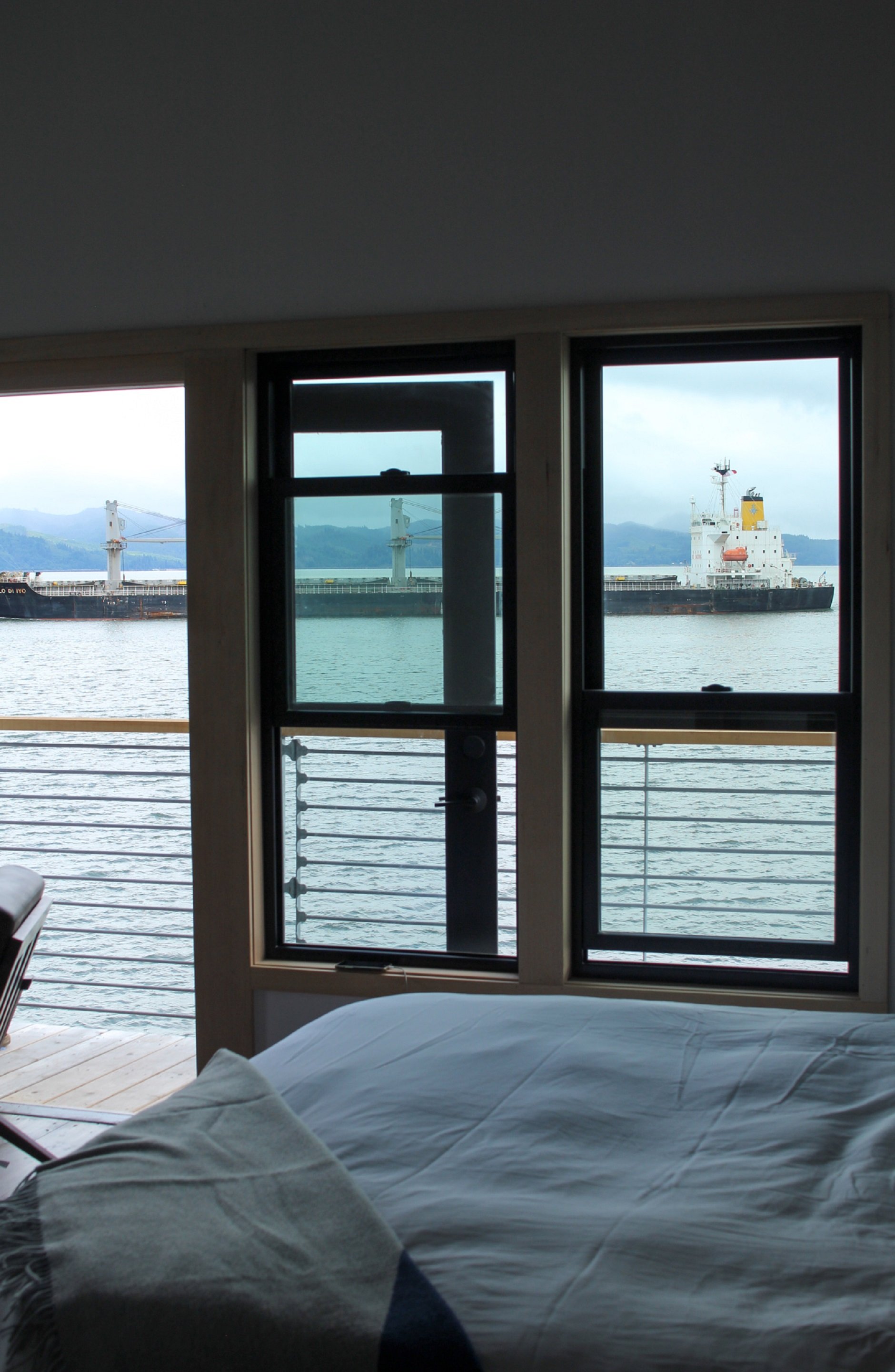 Bowline Hotel by null