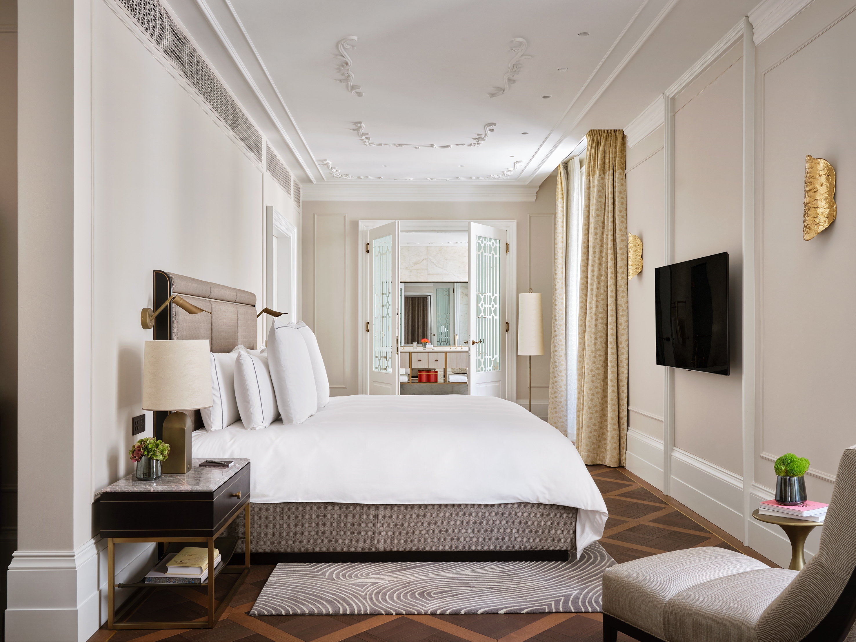 Rosewood Vienna by null