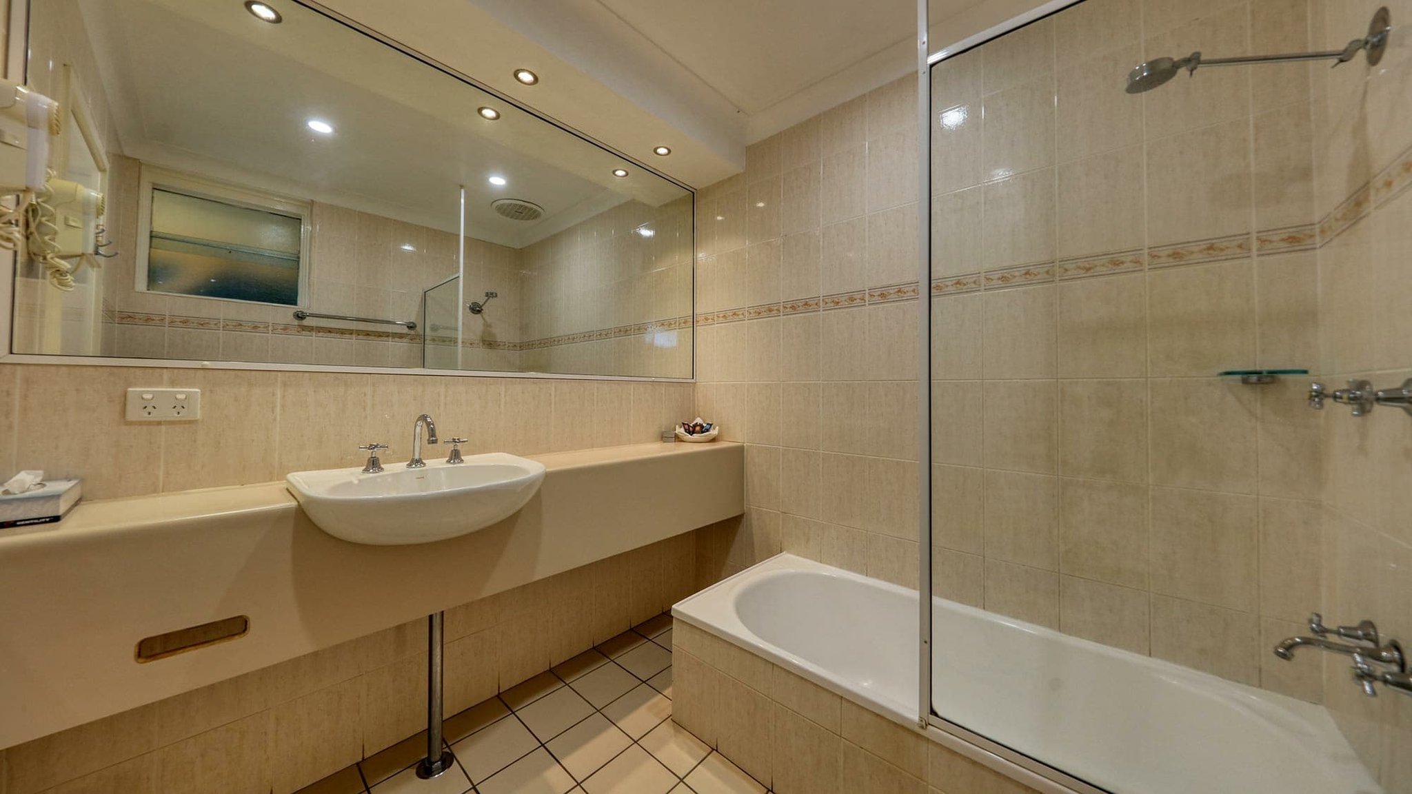 Comfort Inn Bushmans by null