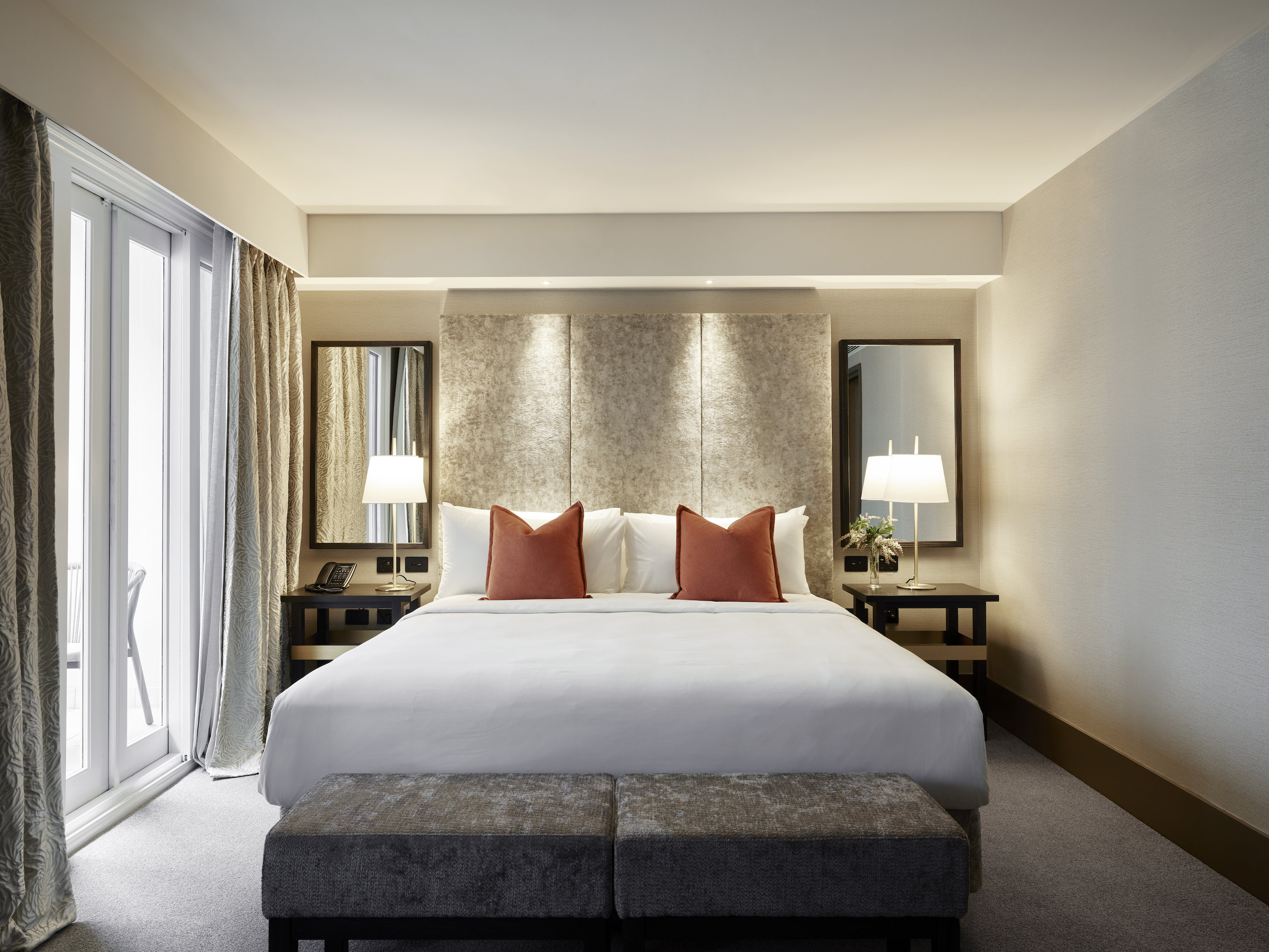 The Lyall Hotel by null
