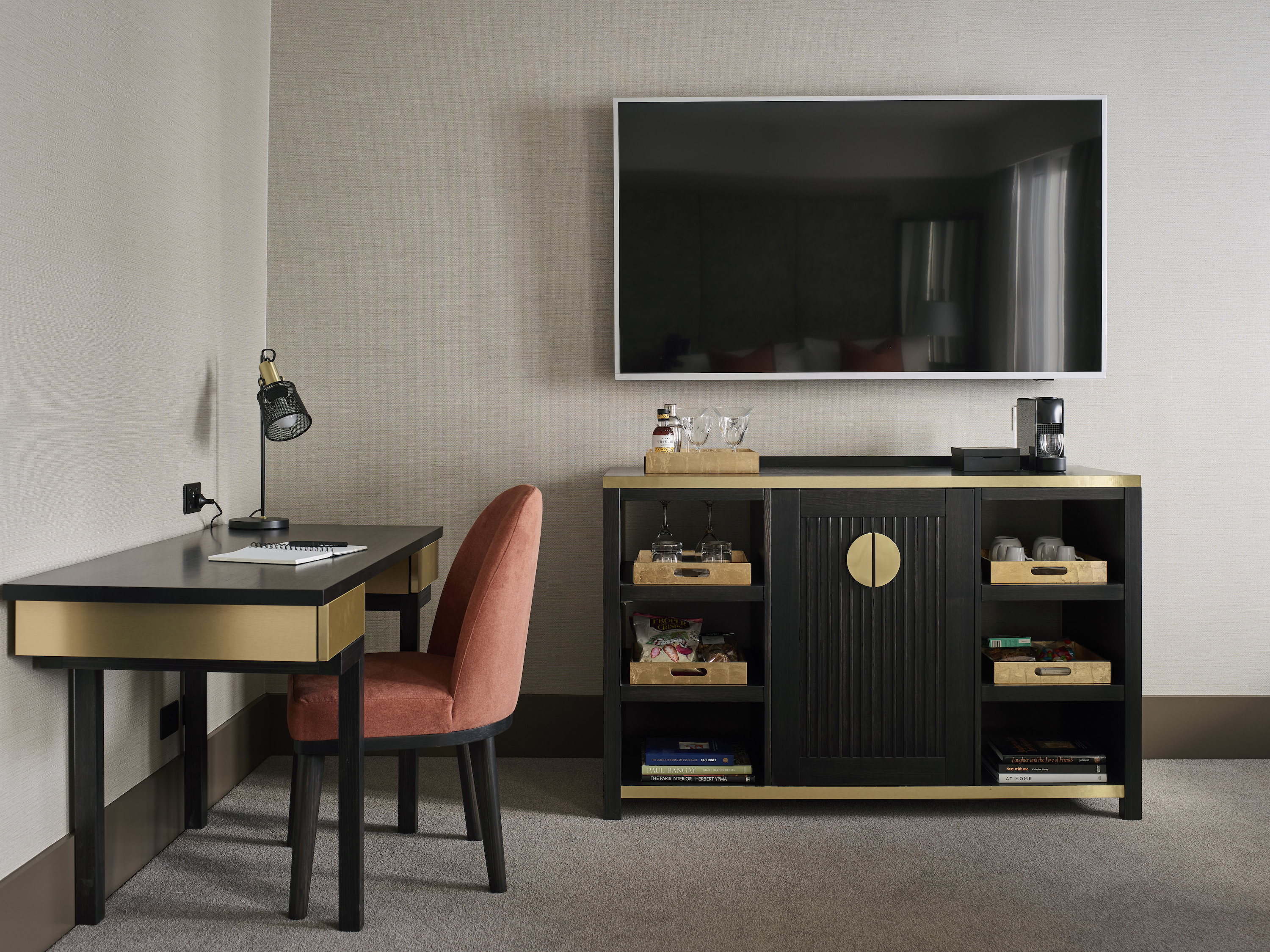 The Lyall Hotel by null