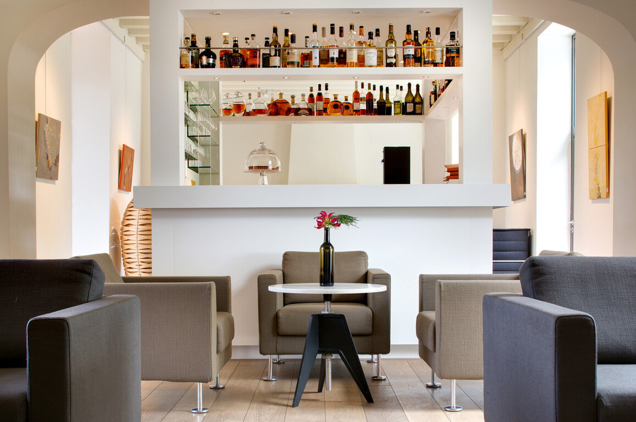 Hôtel & Restaurant Le Saint-James by null