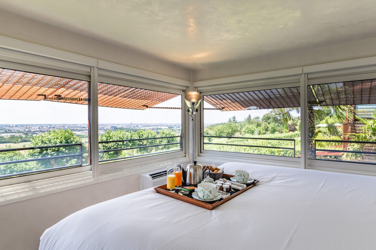 Hôtel & Restaurant Le Saint-James by null