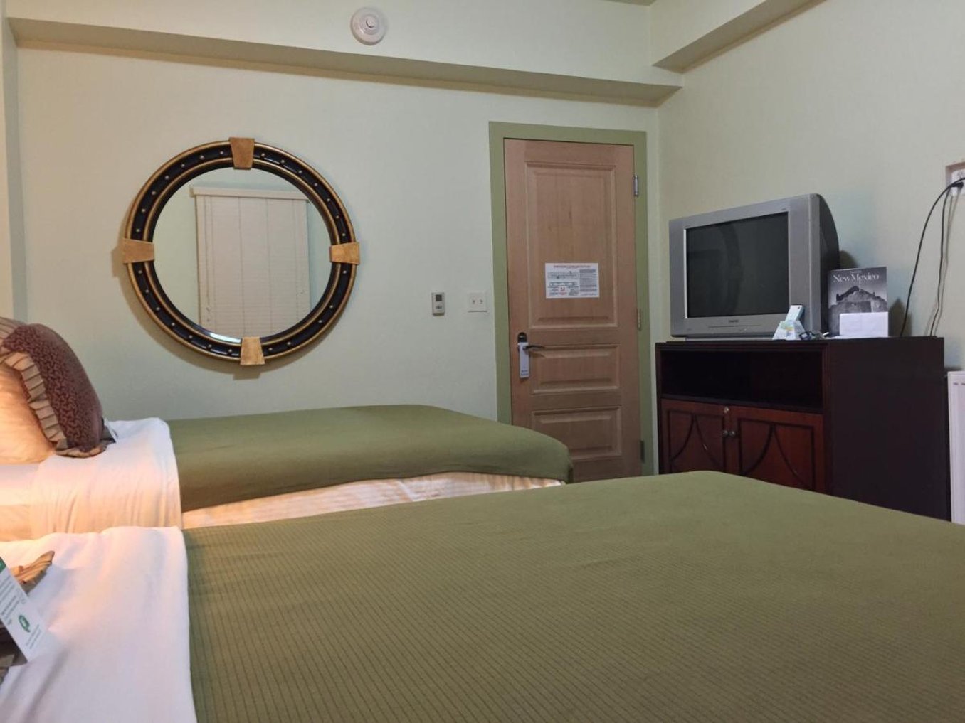 Murray Hotel by null