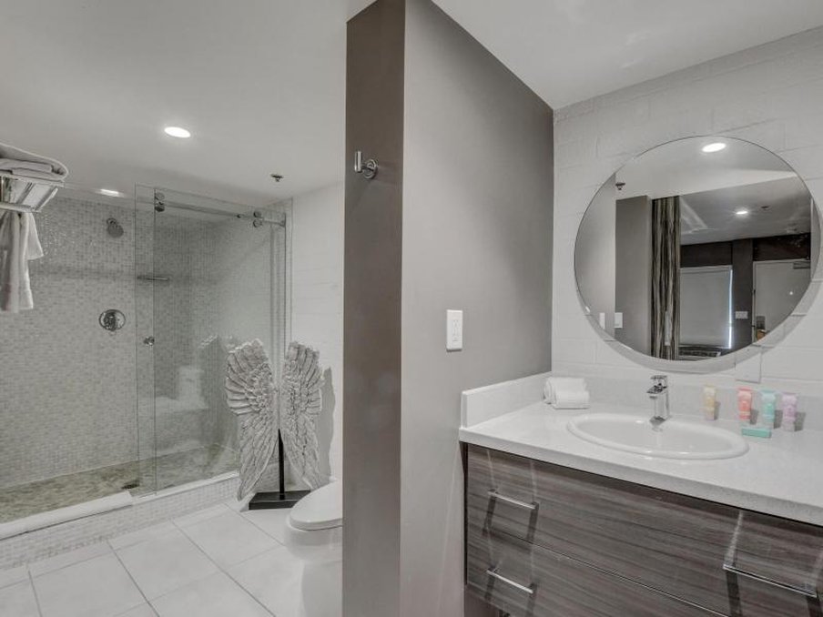 Oasis at Gold Spike by null