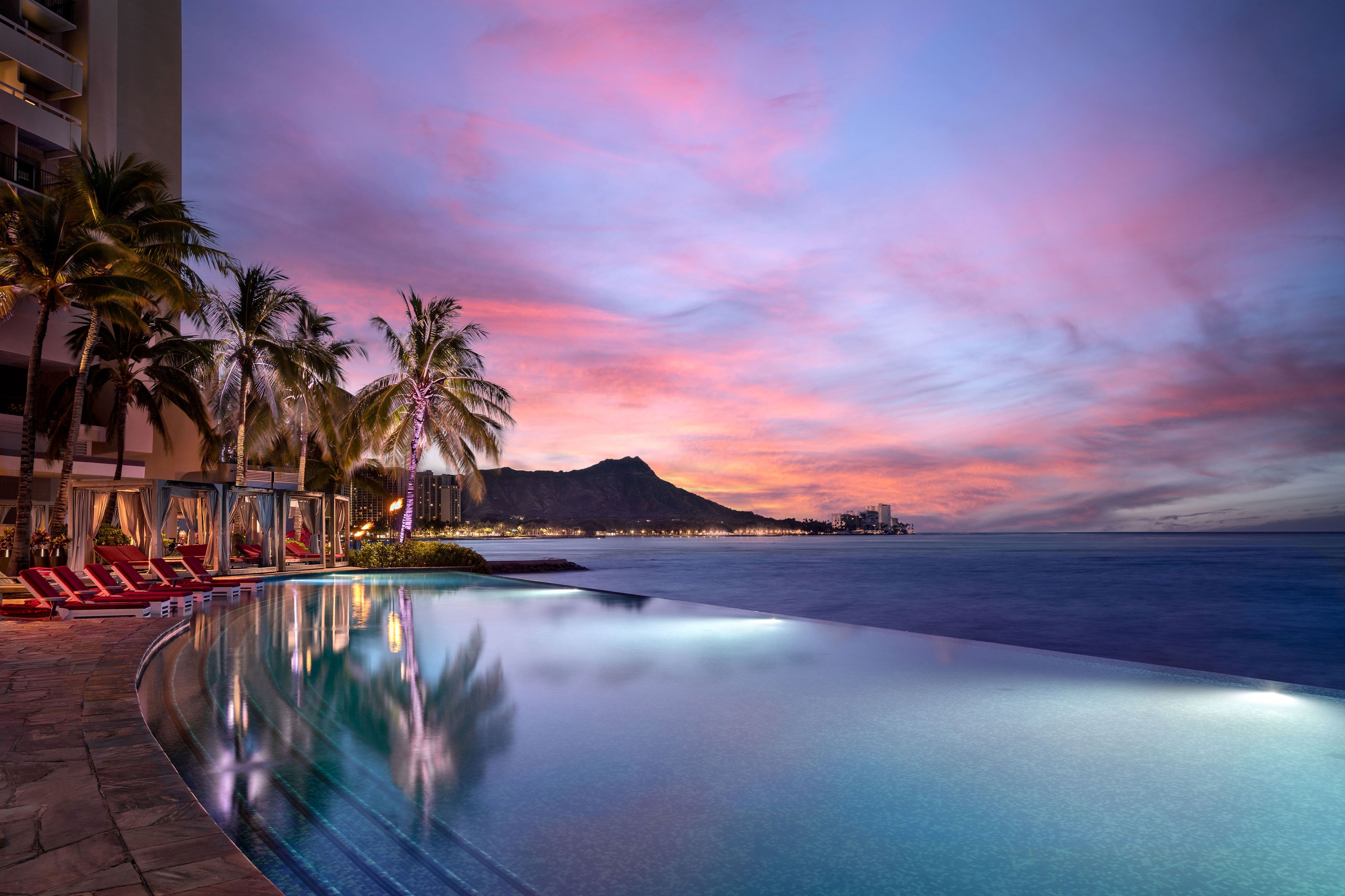 Sheraton Waikiki Beach Resort by null