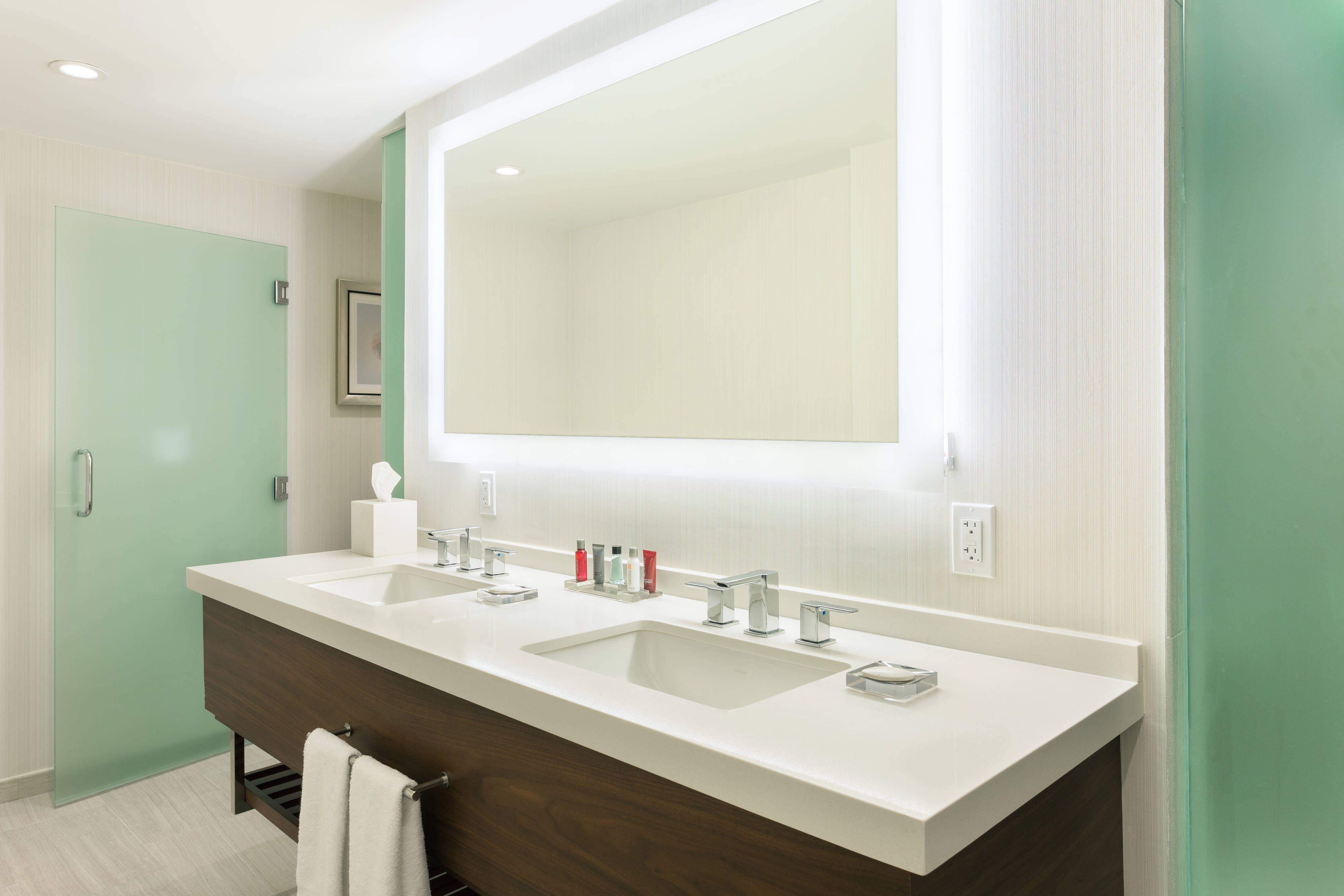 Fort Lauderdale Marriott Harbor Beach Resort & Spa by null