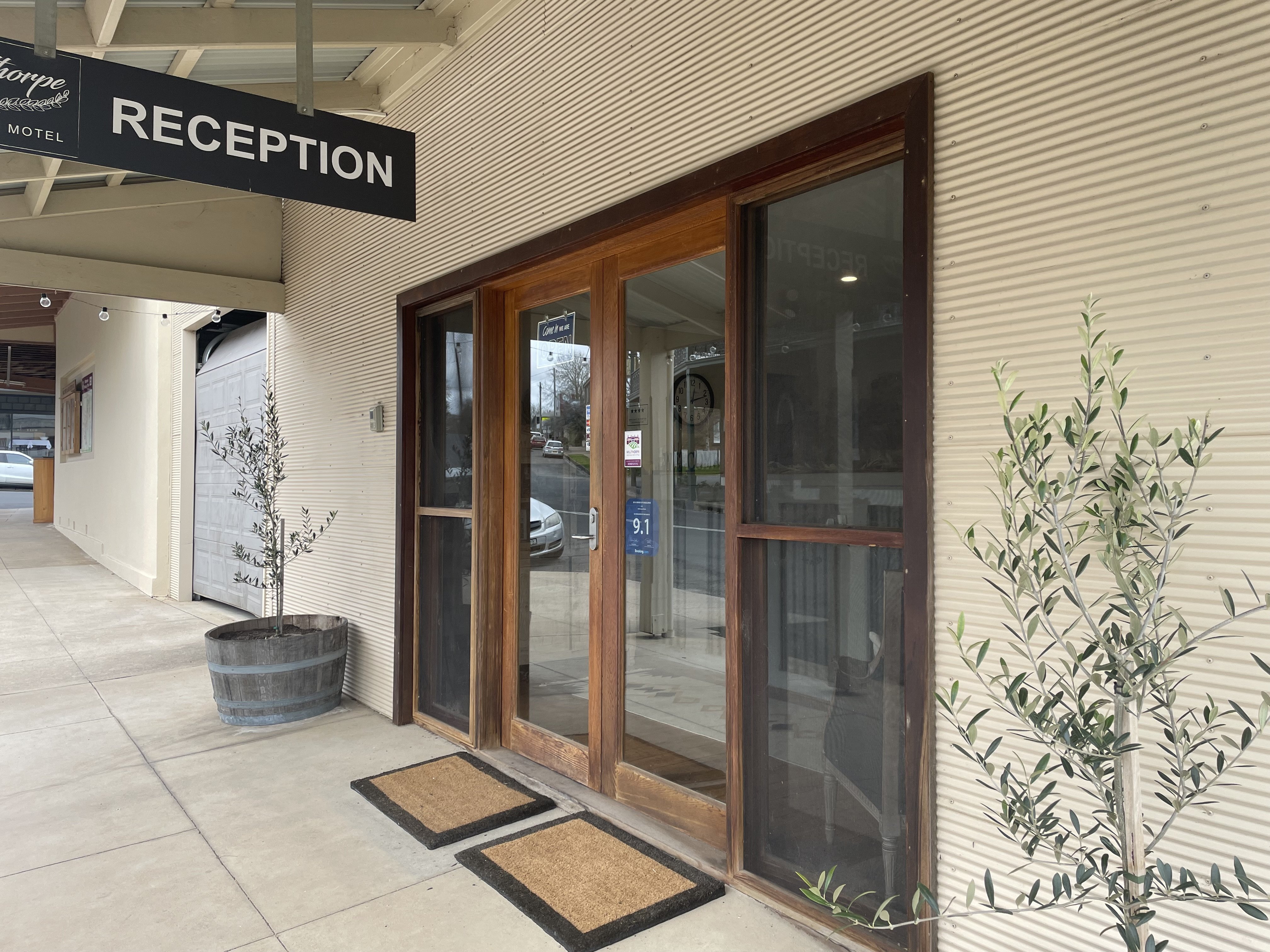 Millthorpe Motel by null