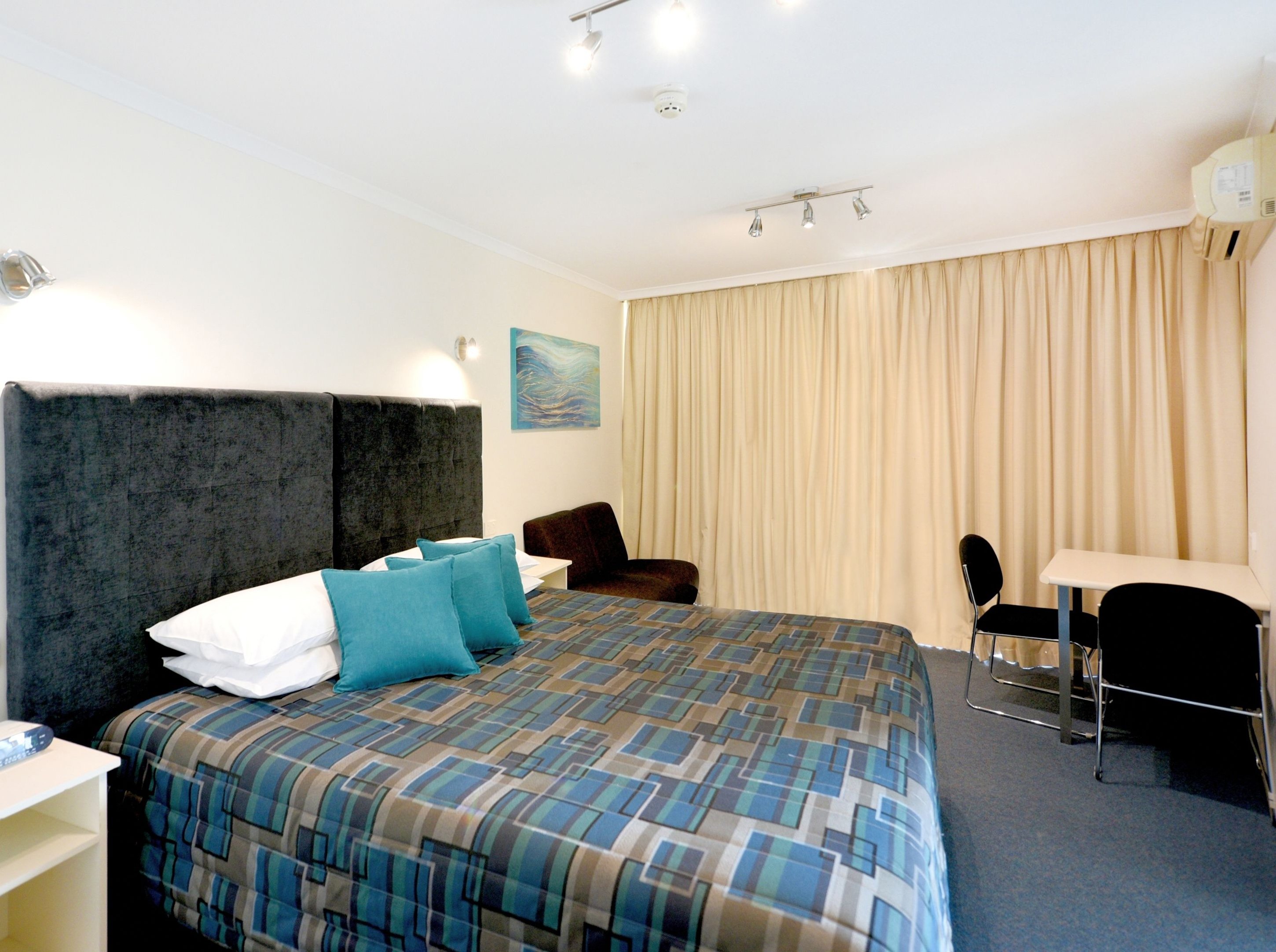 Atlantic Tower Motor Inn by null