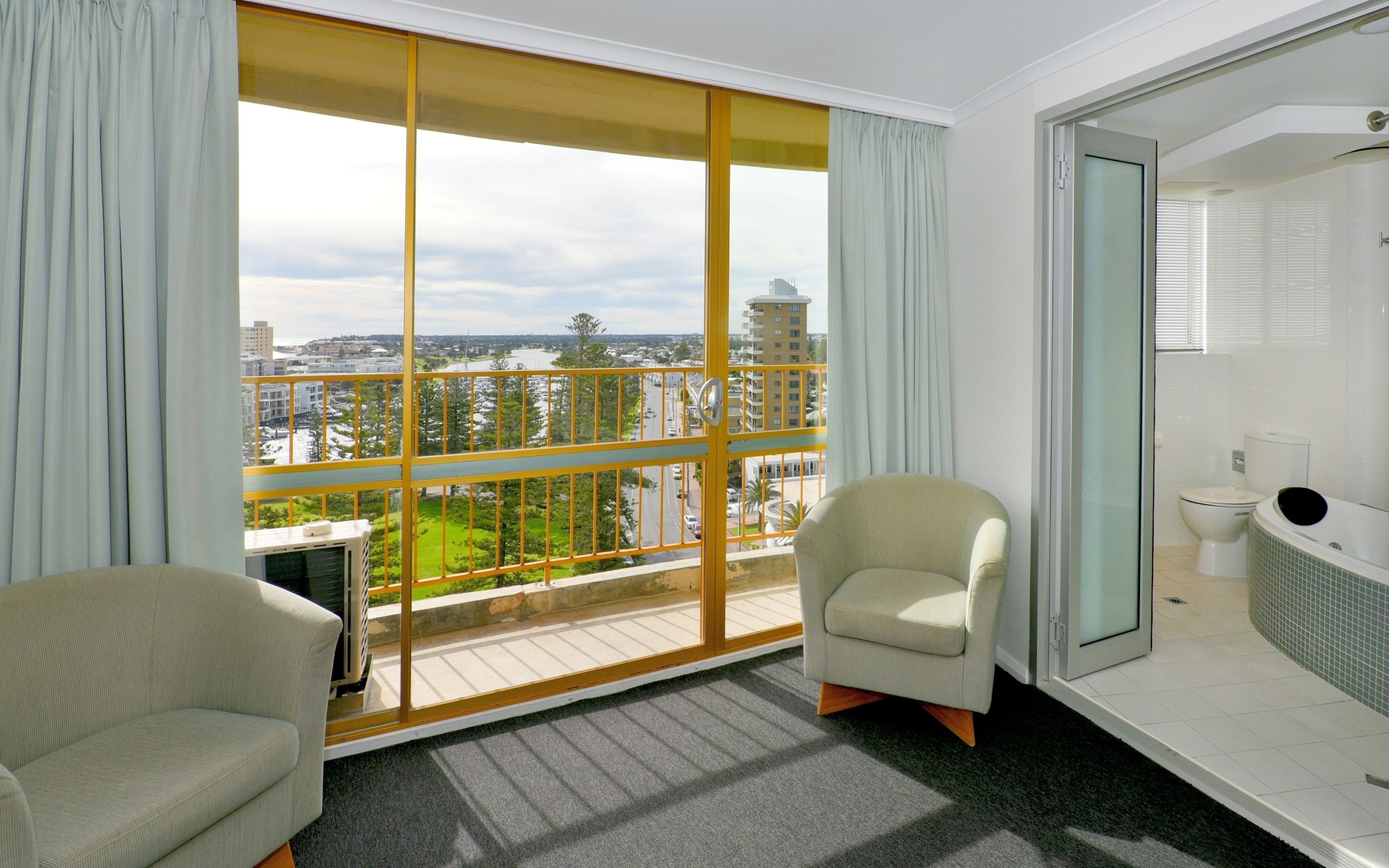 Atlantic Tower Motor Inn by null
