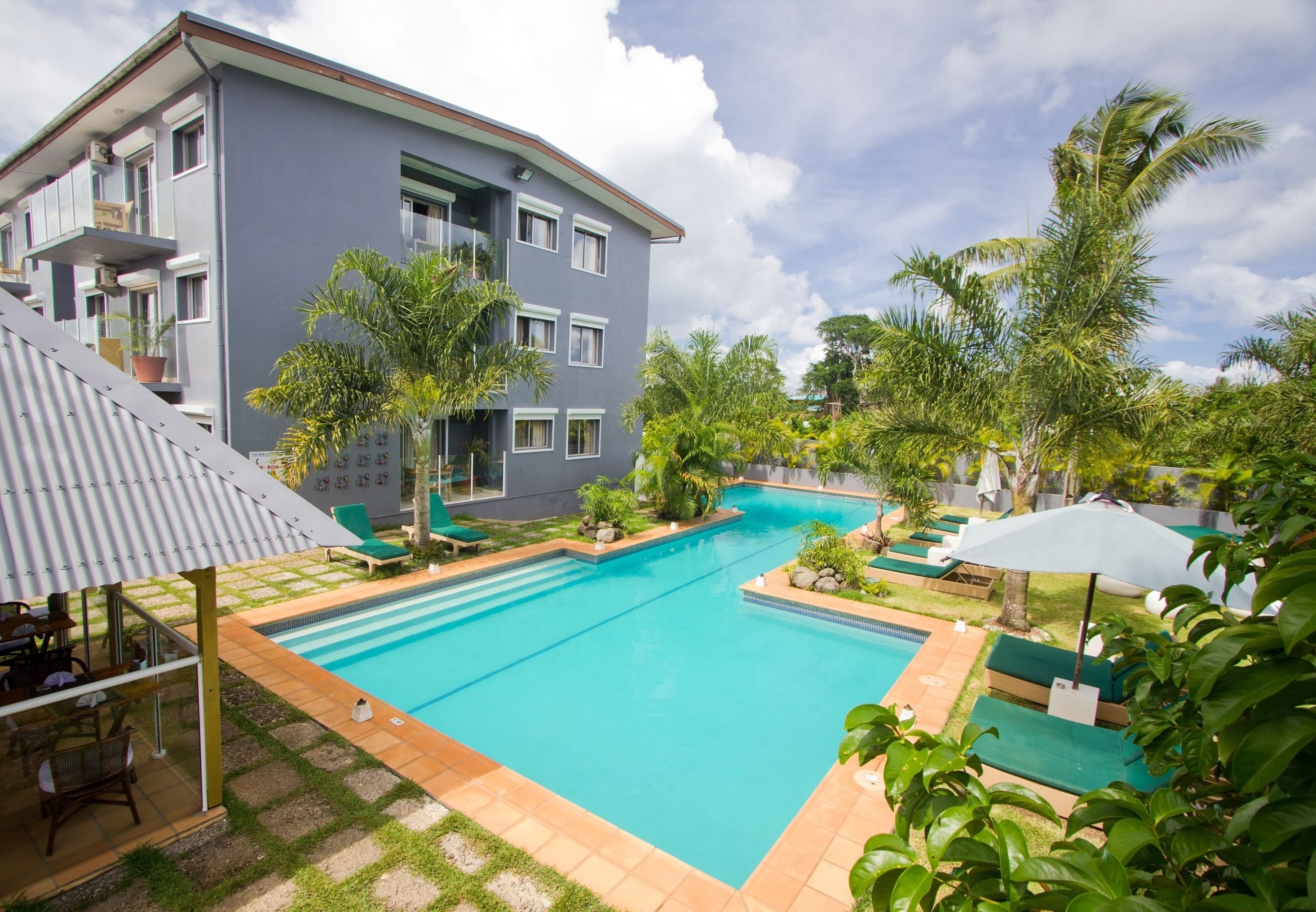 Coconut Palms Resort & Diamond Casino by null