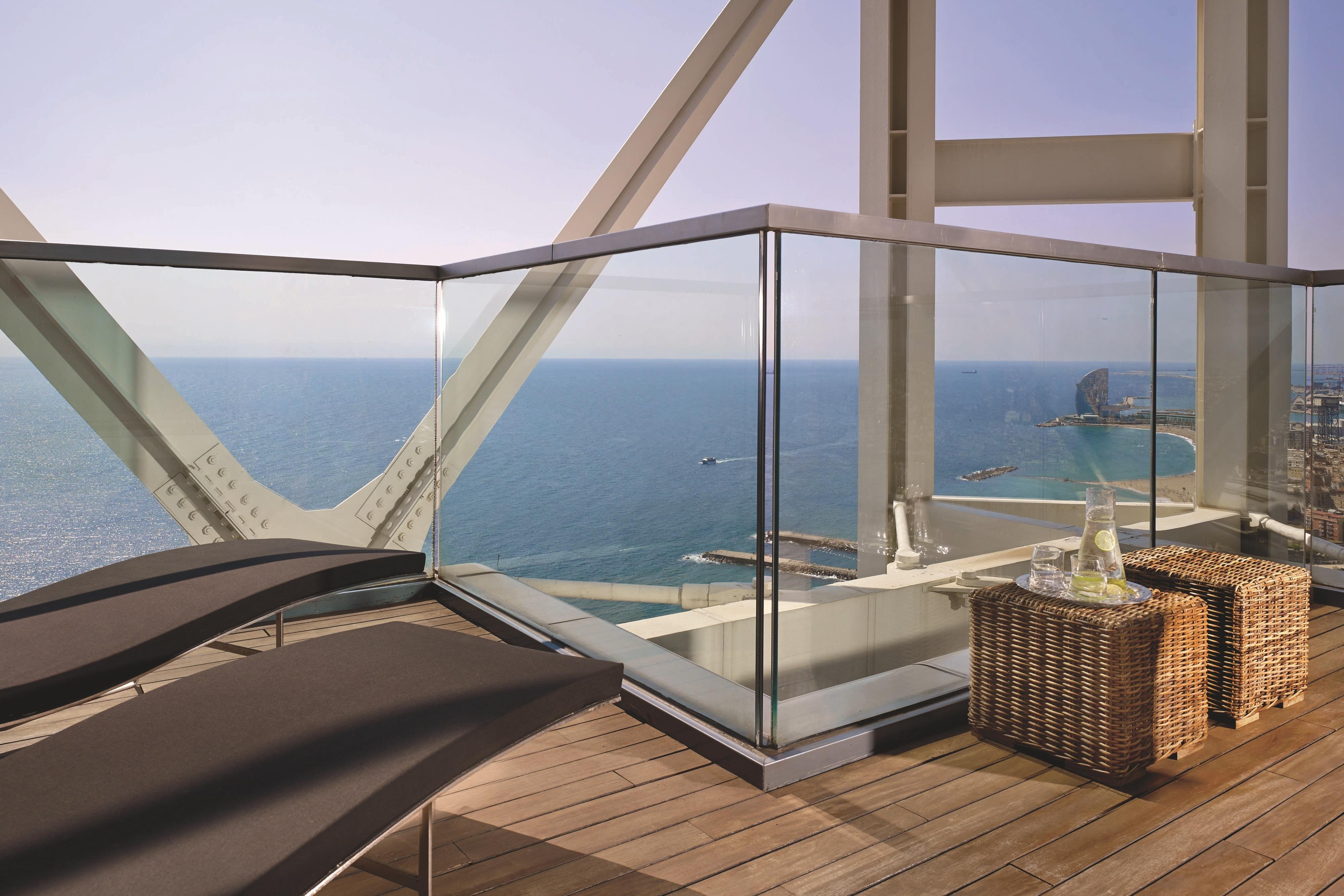 Hotel Arts Barcelona by null
