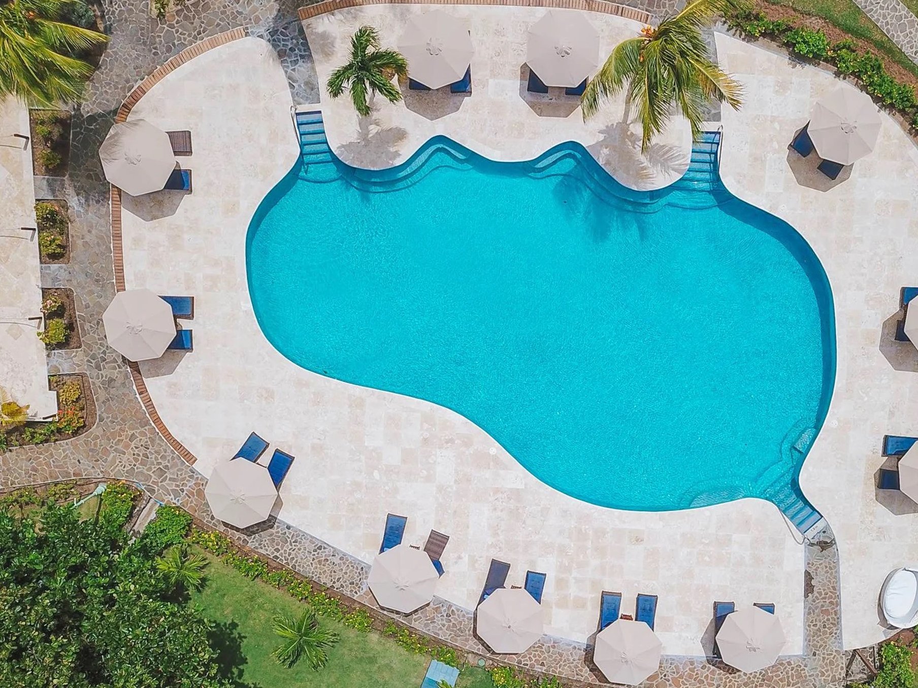 Bequia Beach Hotel by null