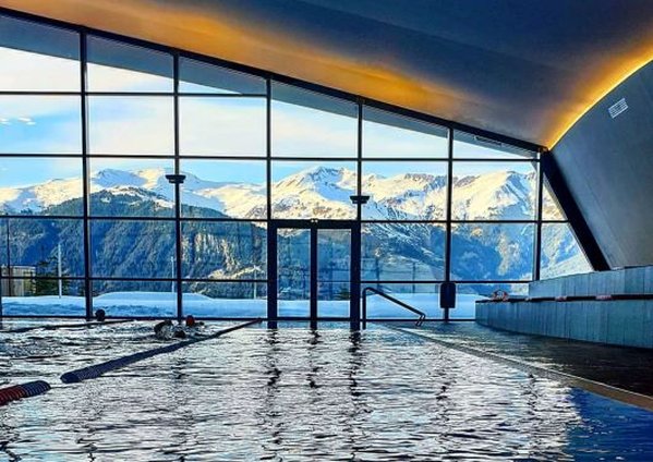 Ecrin Blanc Resort Courchevel by null