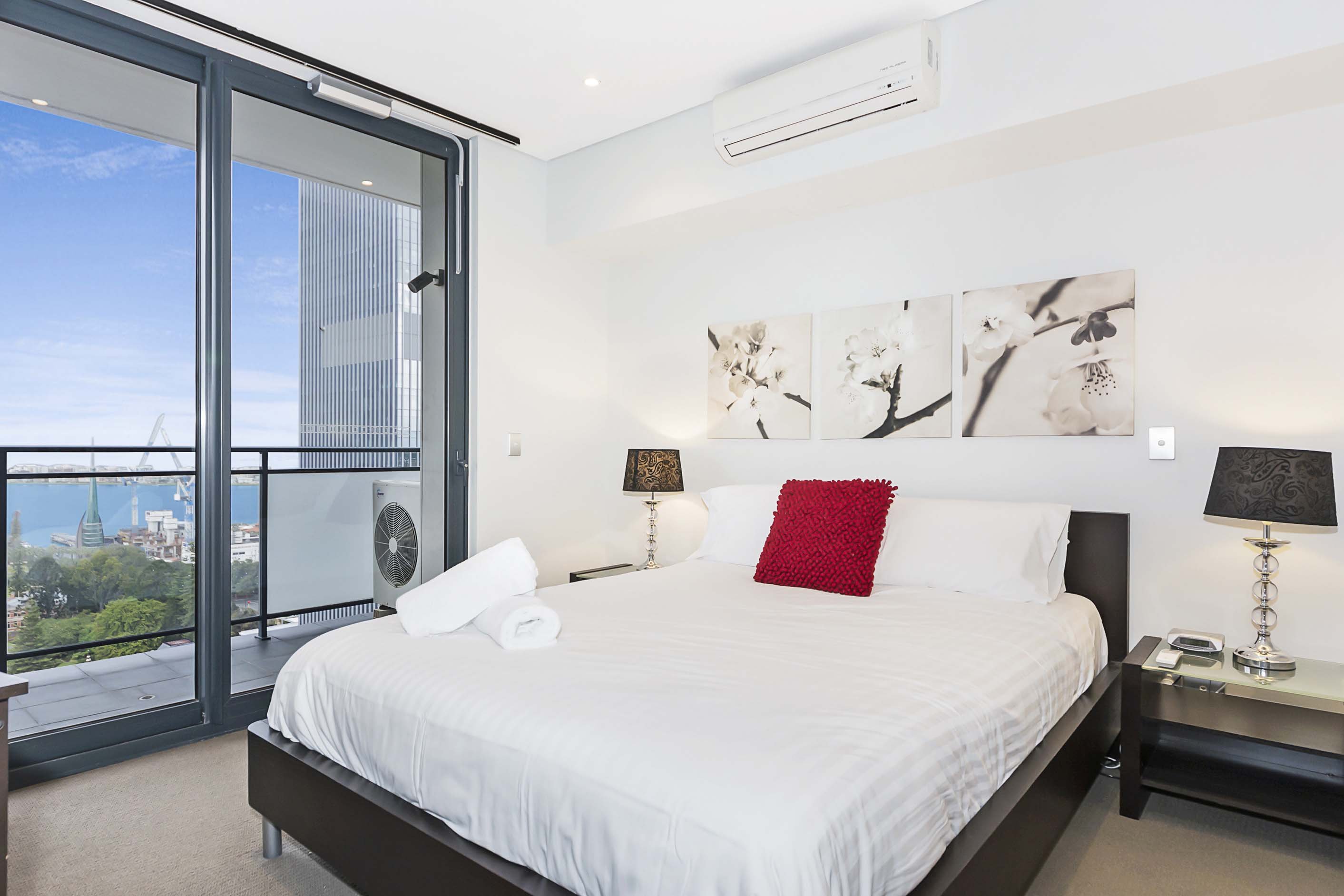 Astra Apartments Perth Zenith by null