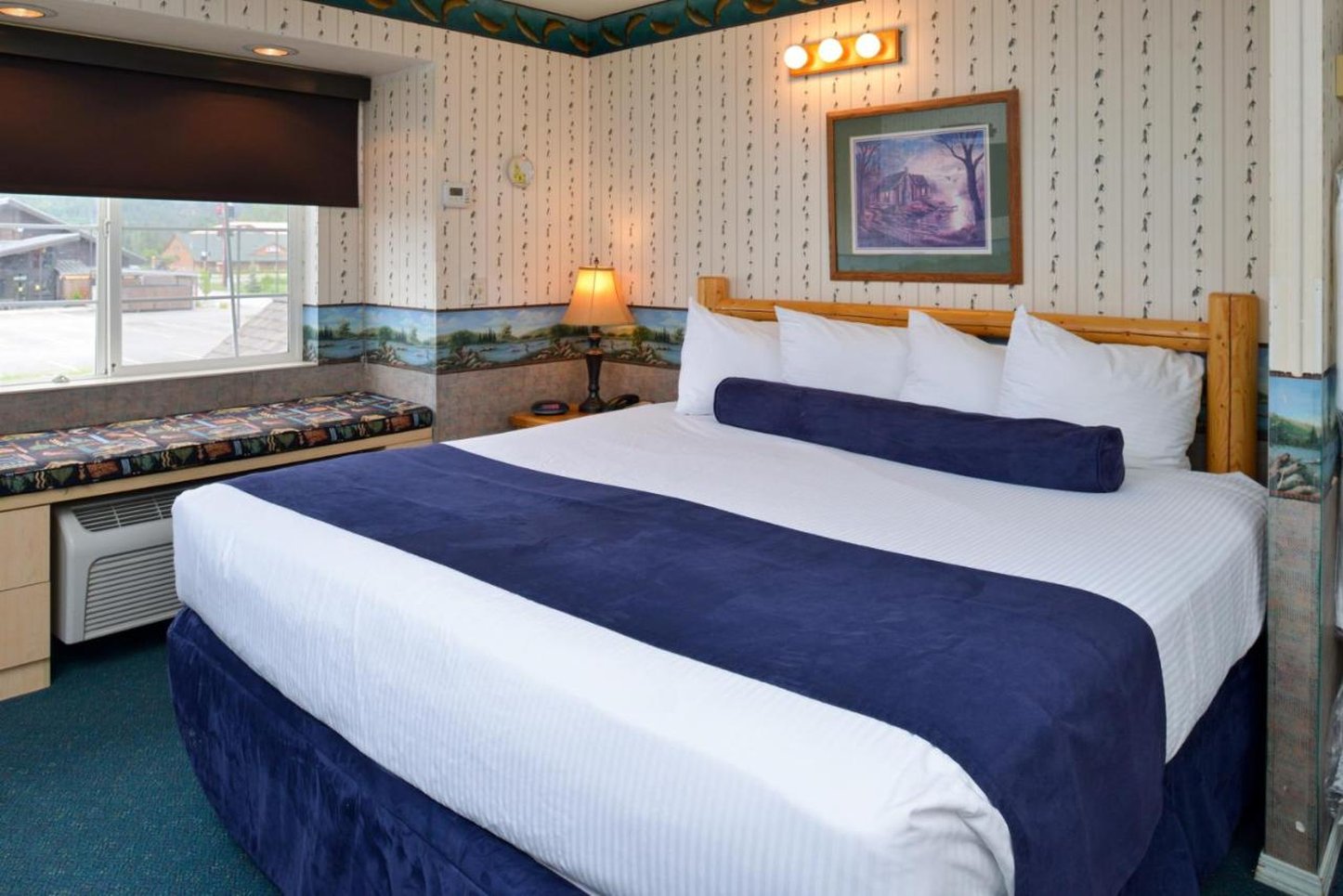 Hotel Ruby Sandpoint | Ponderay by null