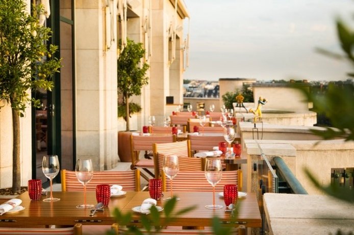 Cheval Blanc Paris by null