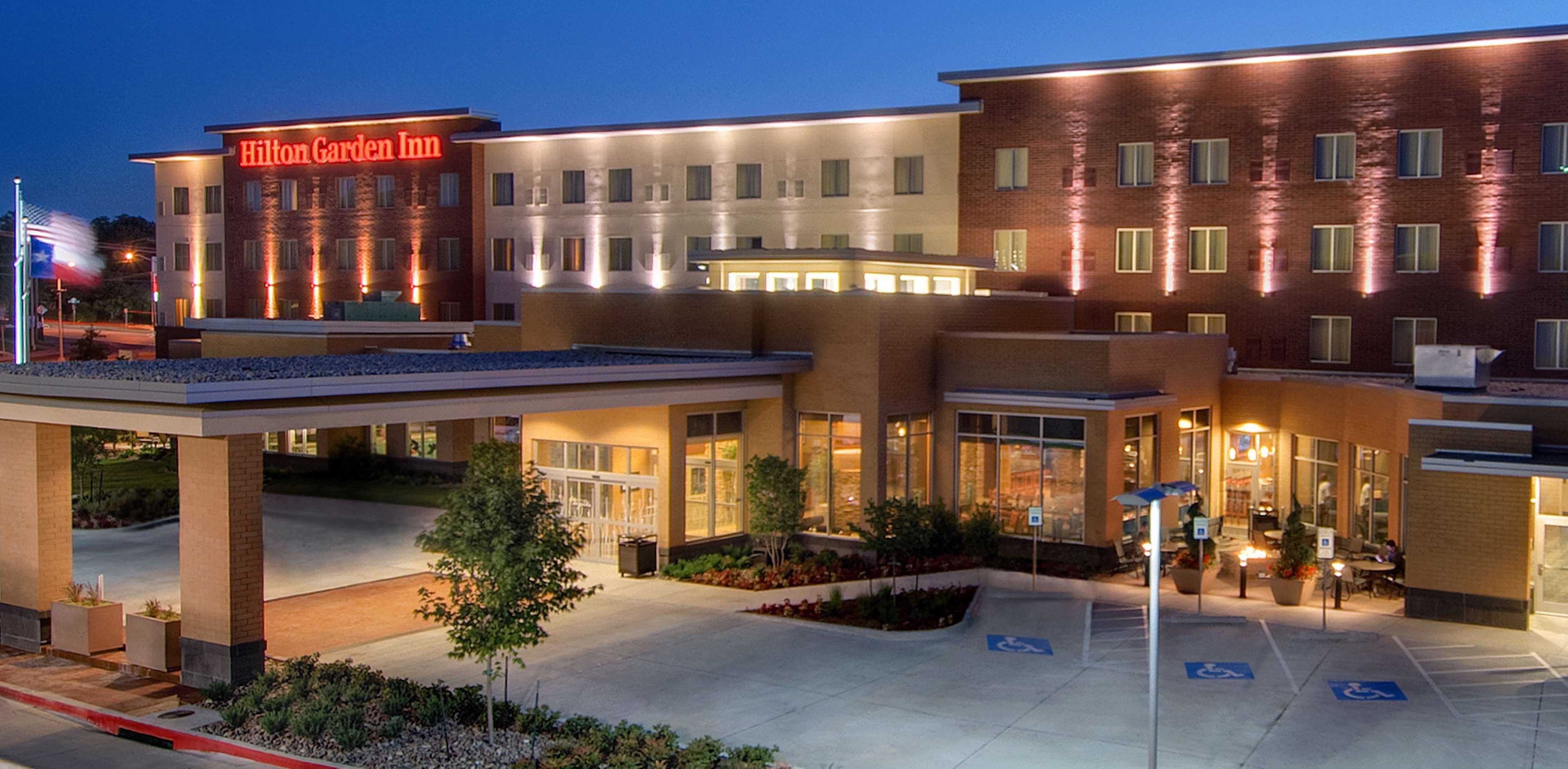 Hilton Garden Inn Fort Worth Medical Center image