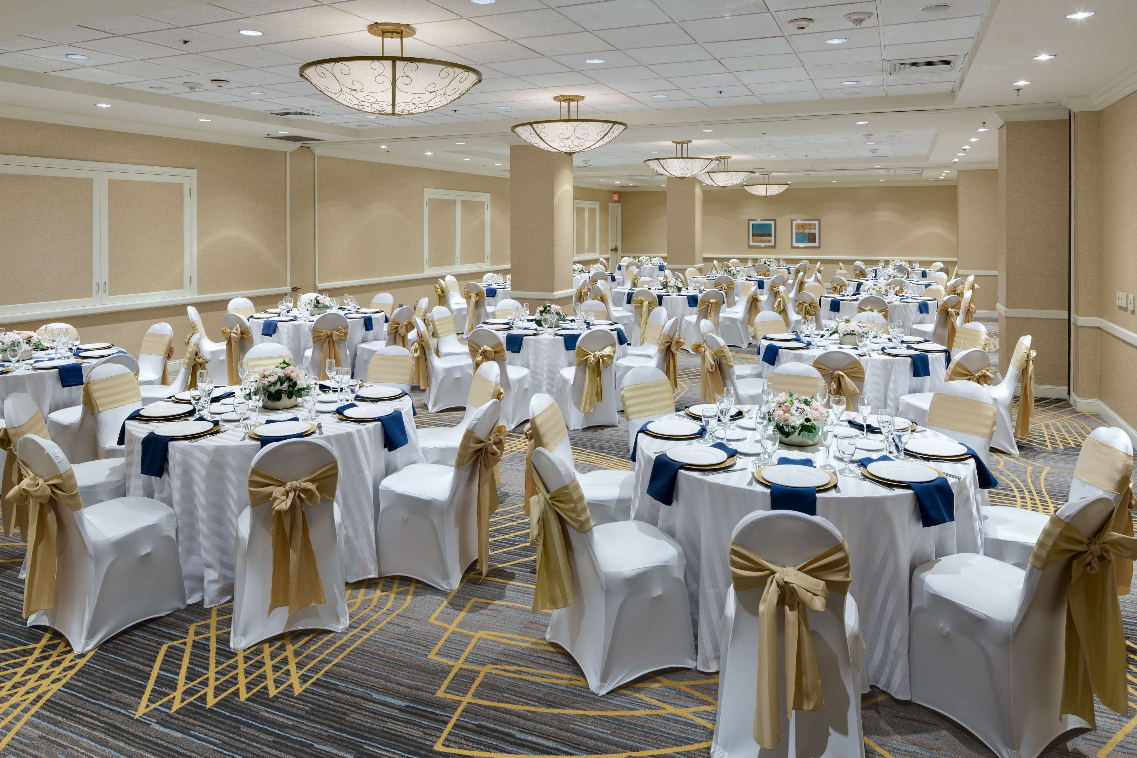 DoubleTree by Hilton Hartford Downtown by null