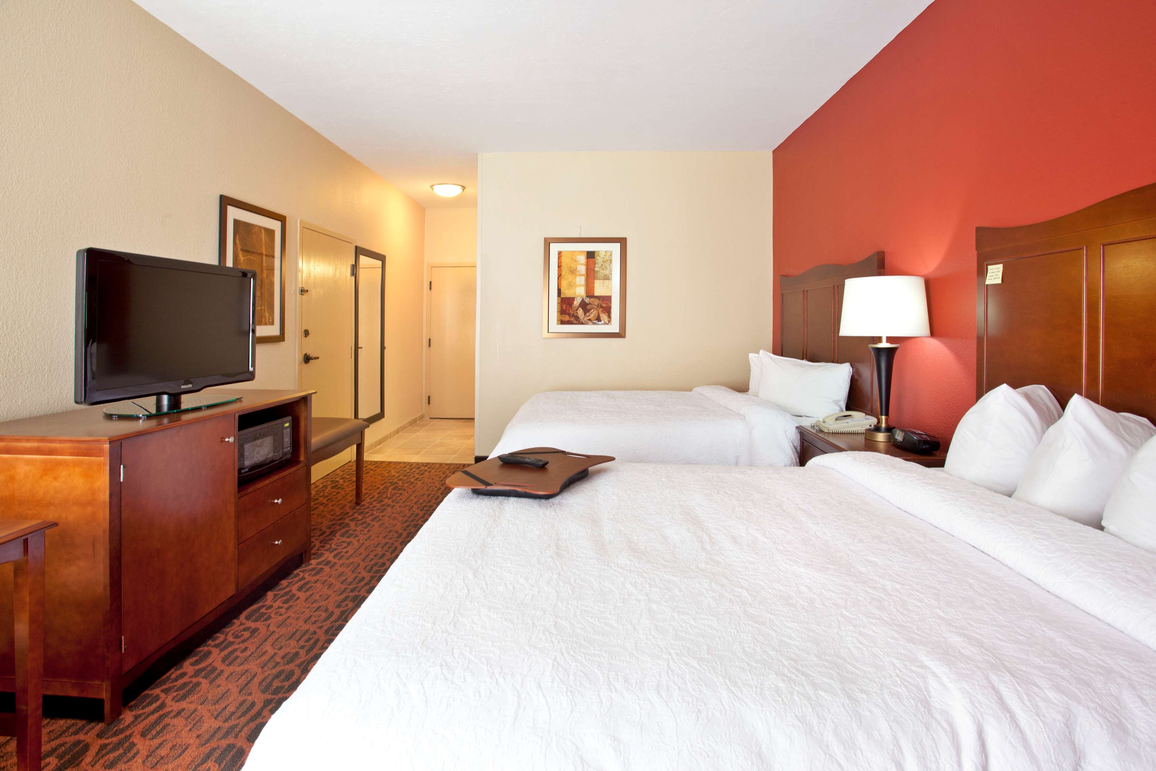Hampton Inn & Suites El Paso-Airport by null