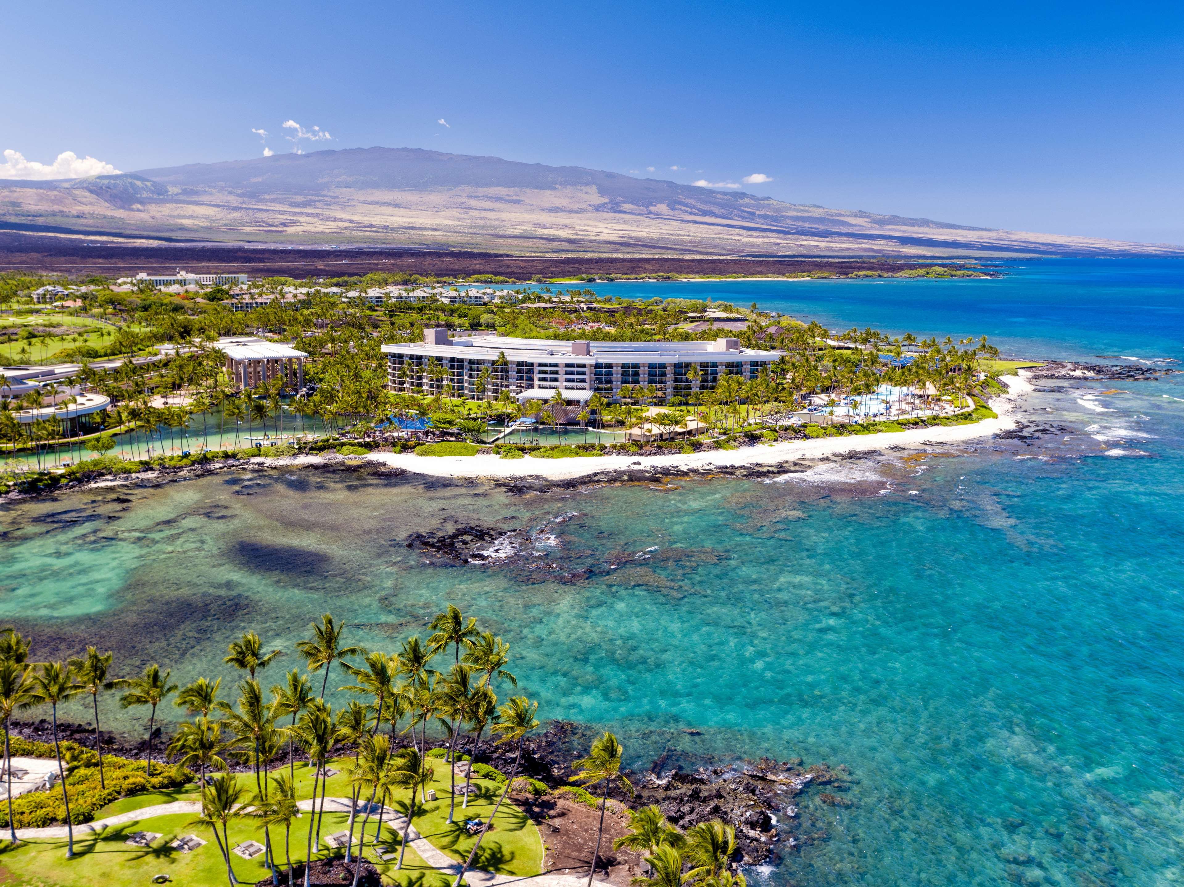 Hilton Waikoloa Village by null