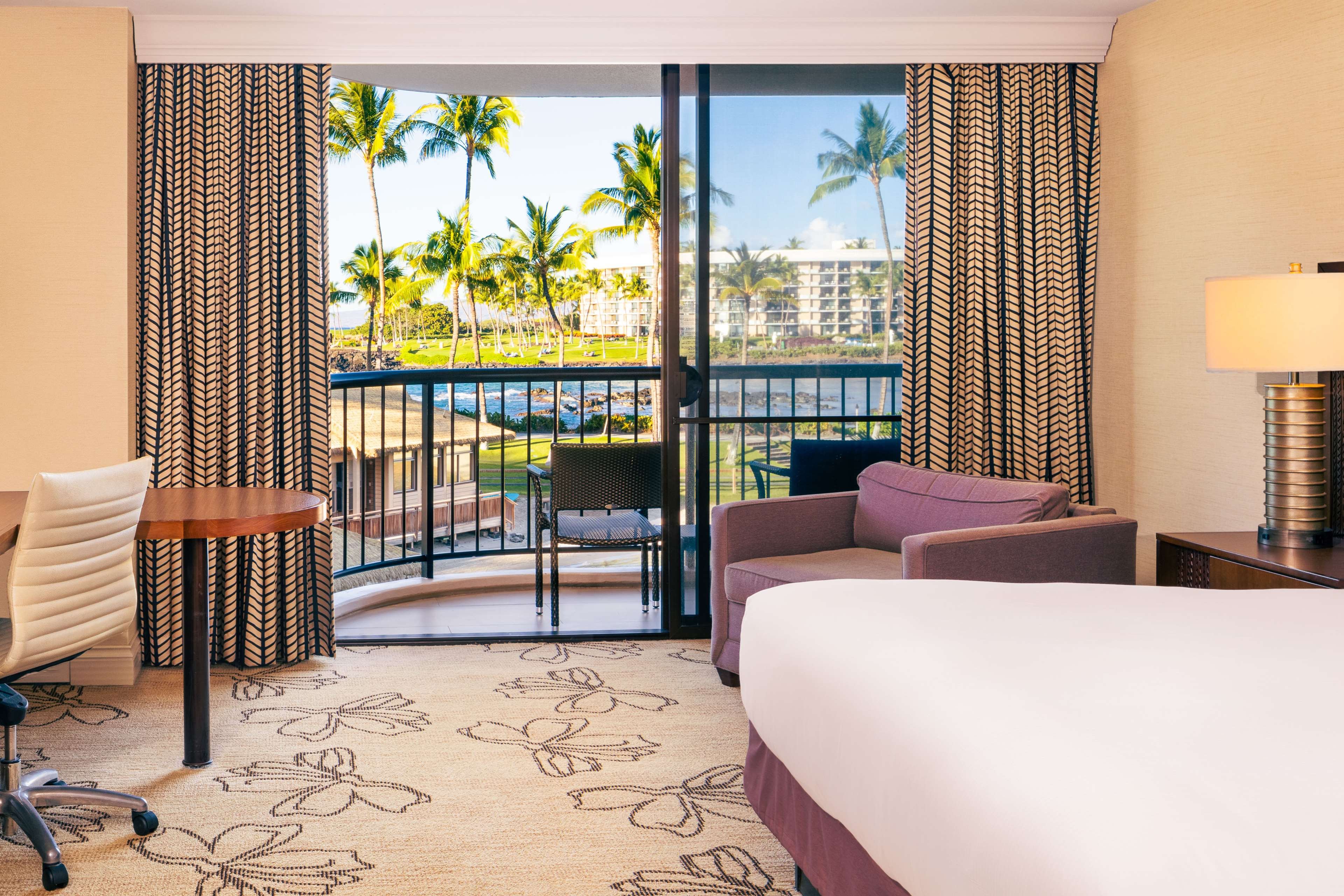 Hilton Waikoloa Village by null