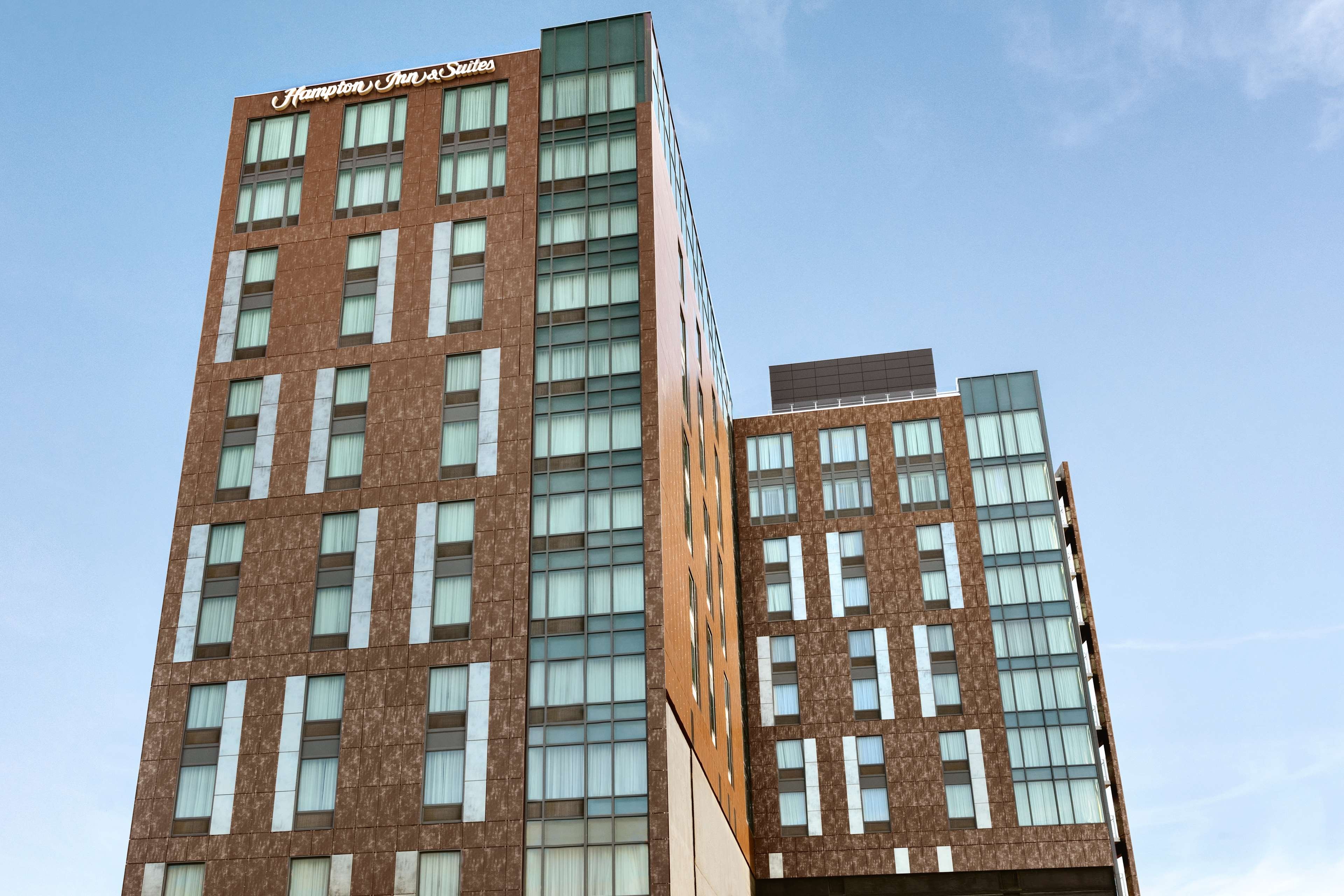 Hampton Inn & Suites Washington DC-Navy Yard by null