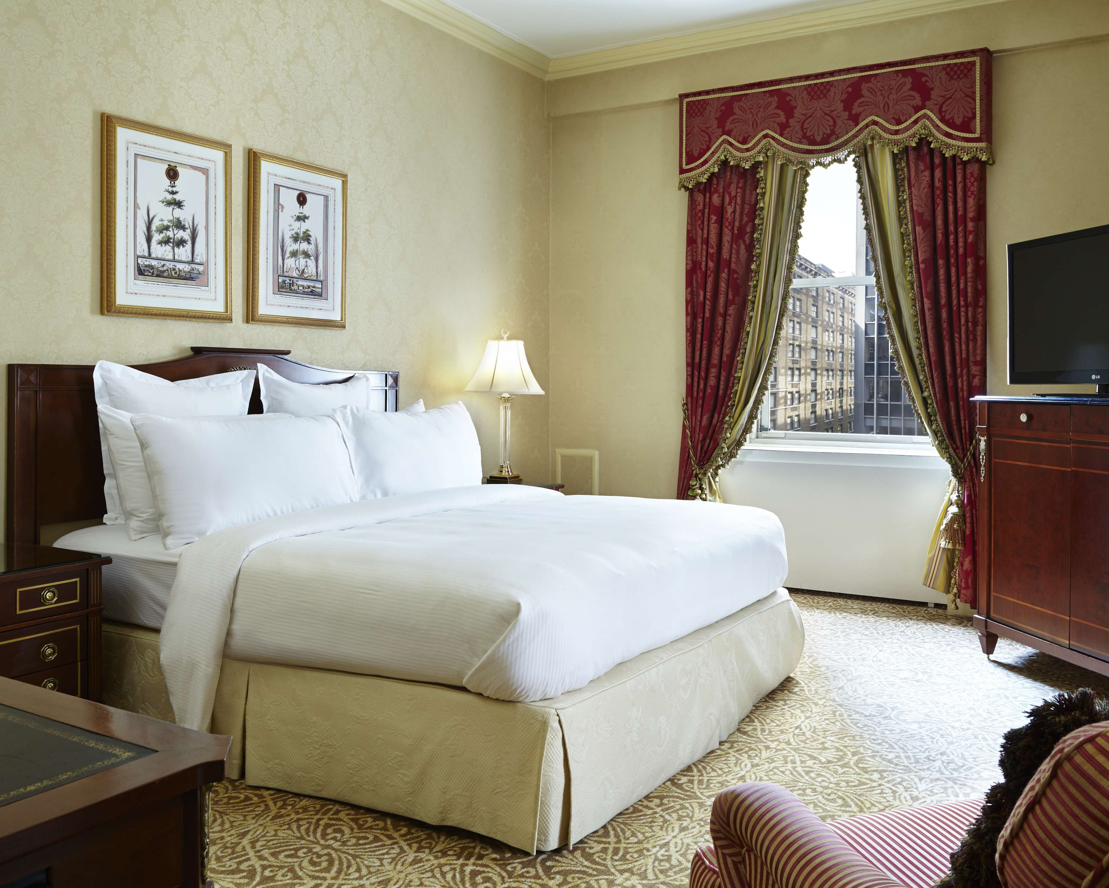 Waldorf Astoria New York by null