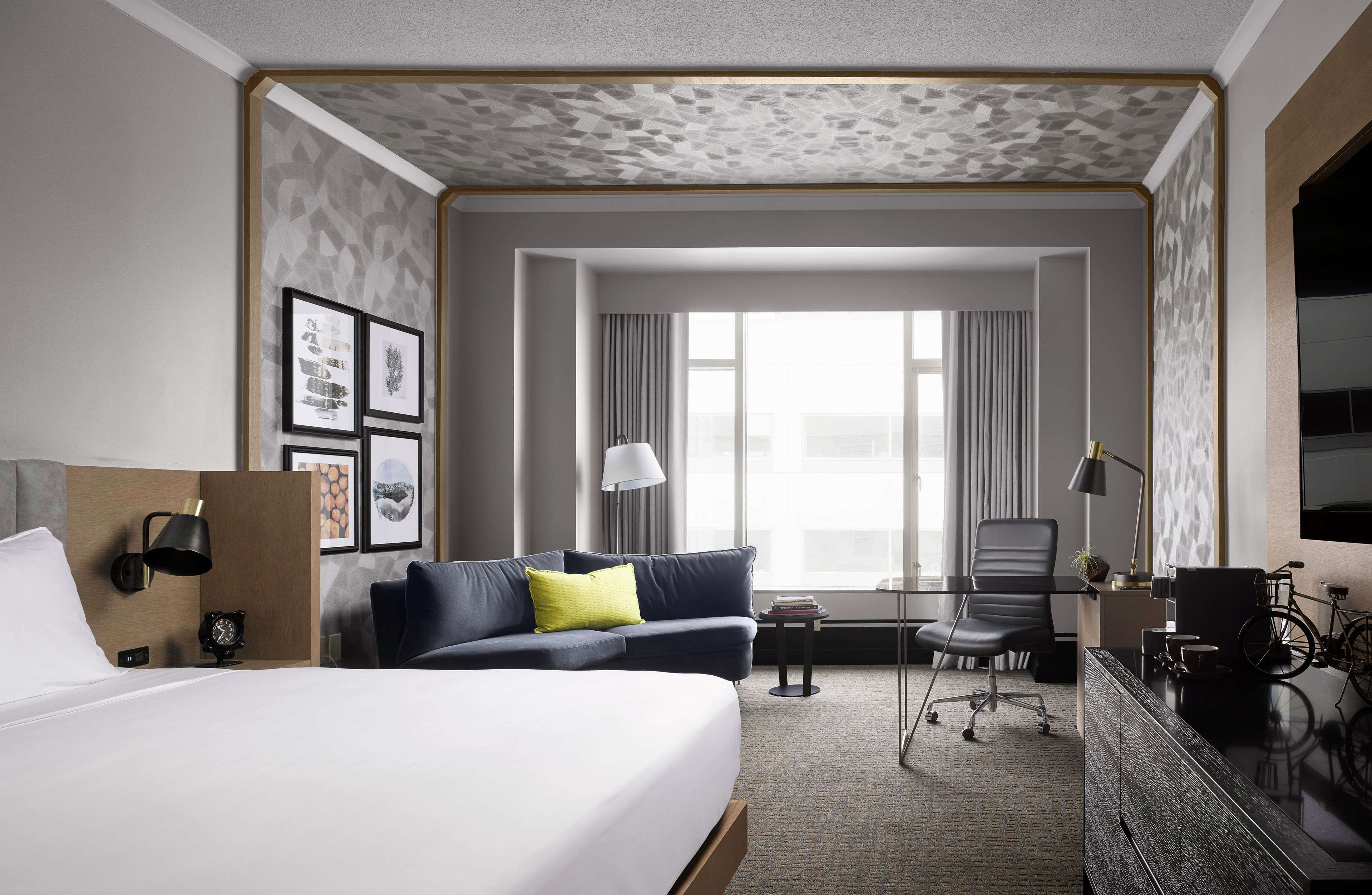 The Duniway Portland, a Hilton Hotel by null