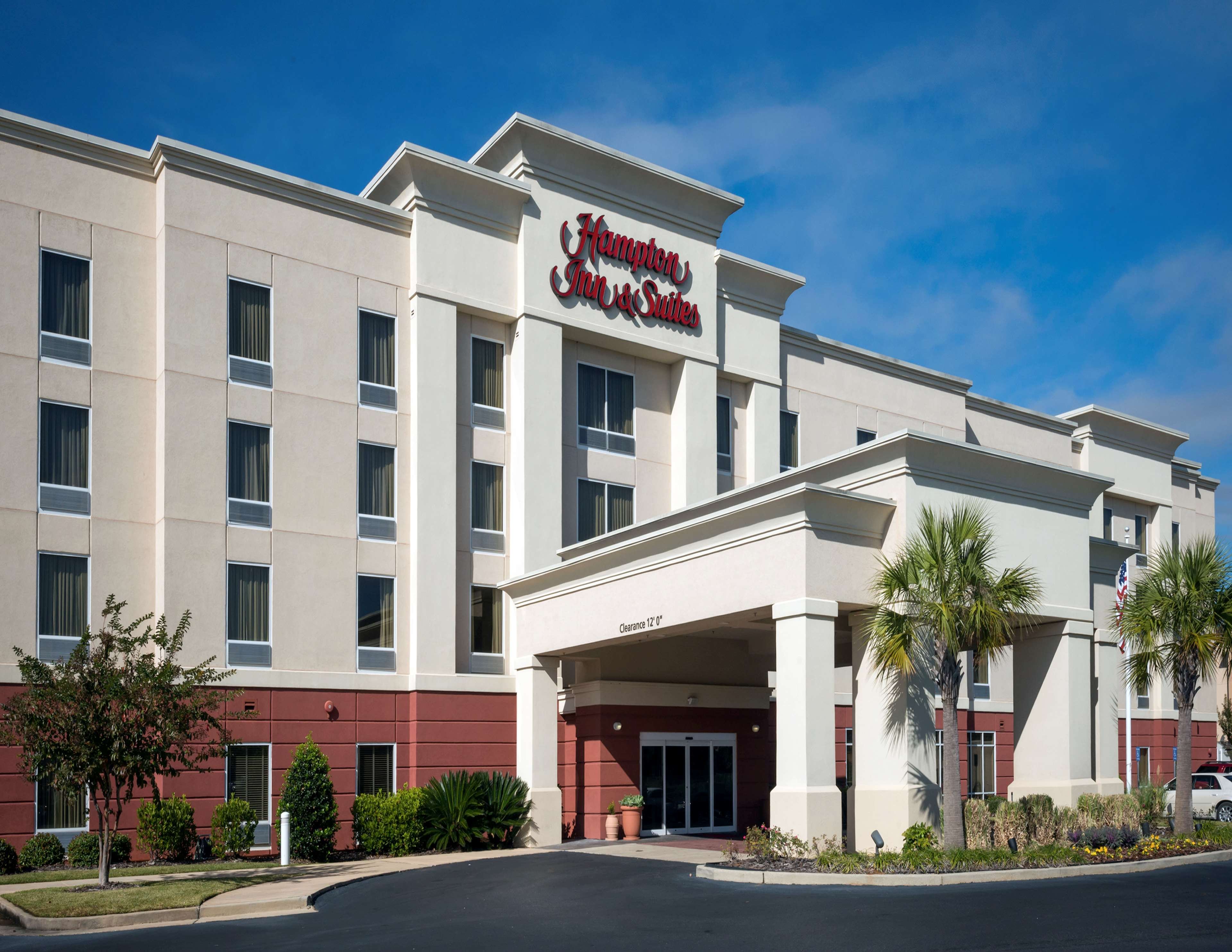 Hampton Inn & Suites Mobile I-65@ Airport Blvd image