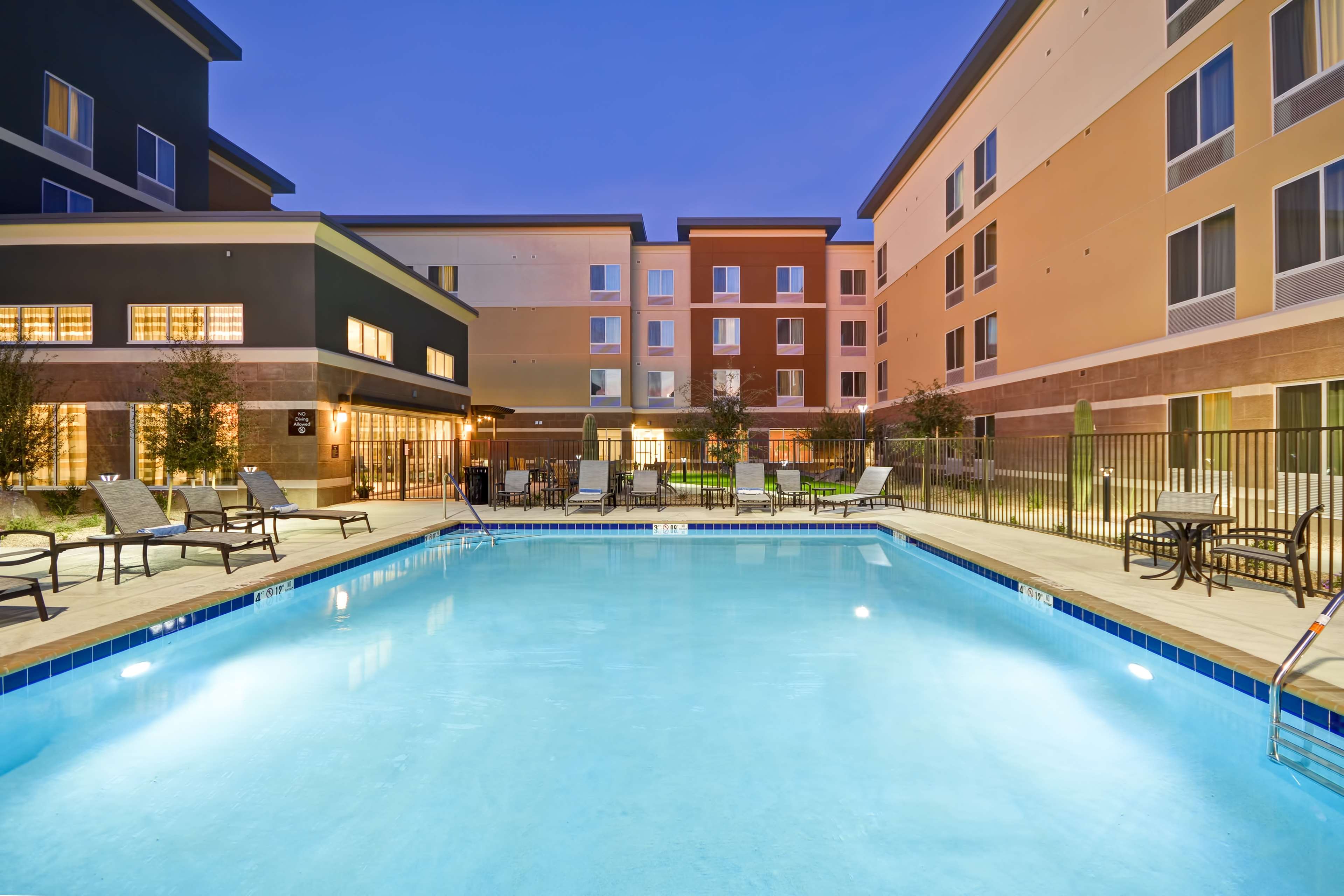 Hilton Garden Inn Phoenix/Tempe ASU Area image