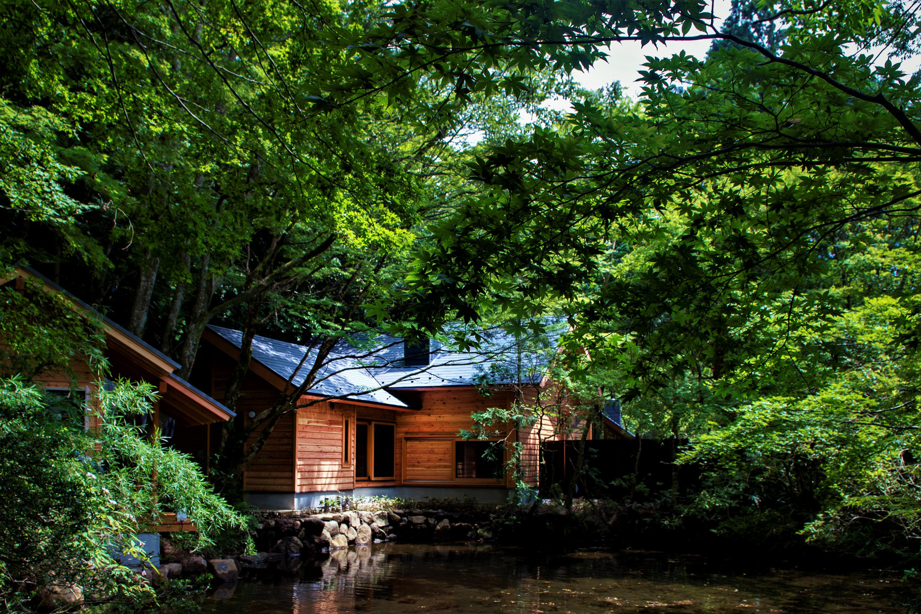 HAKONE RETREAT VILLA by Onko Chishin by null
