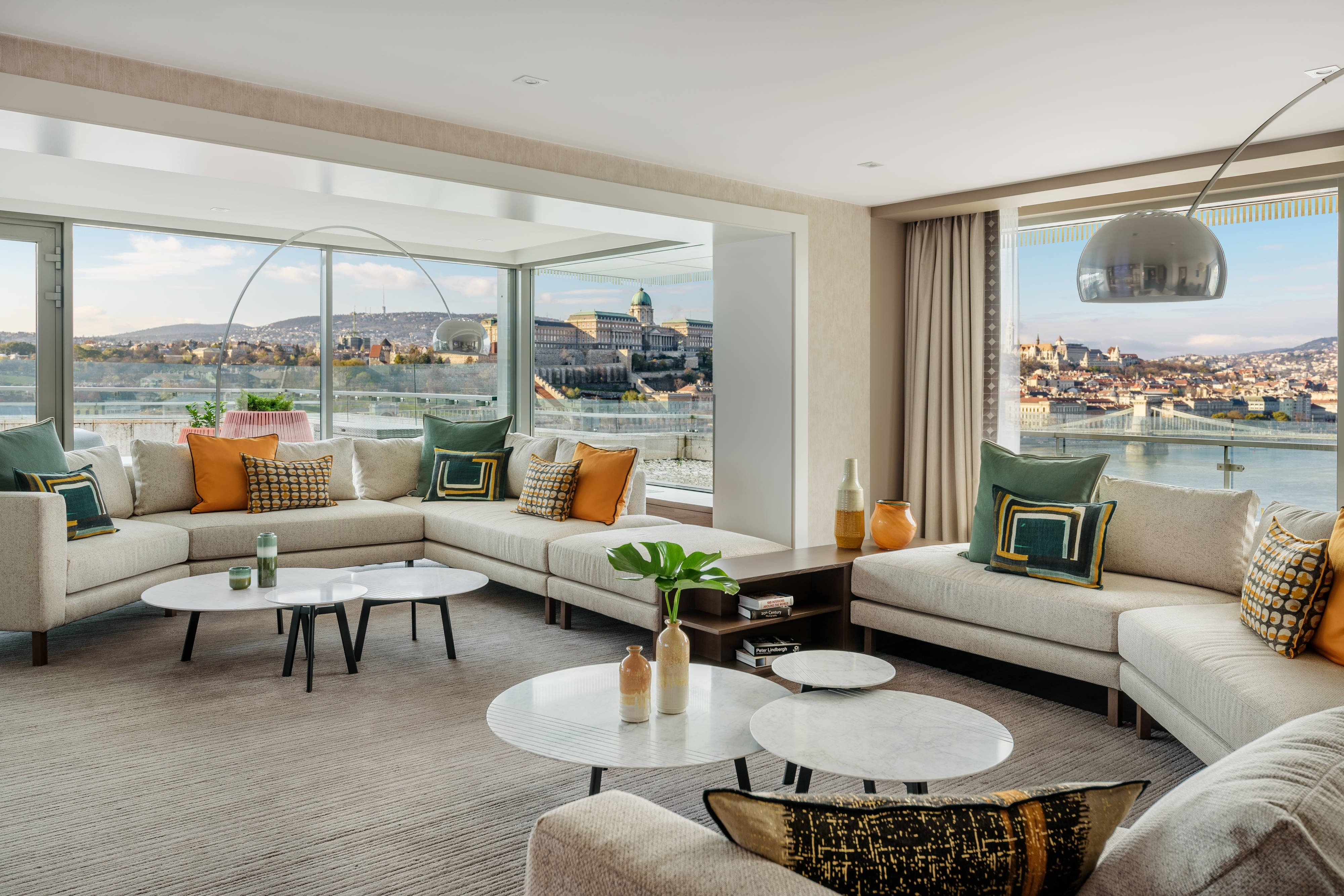 Budapest Marriott Hotel by null
