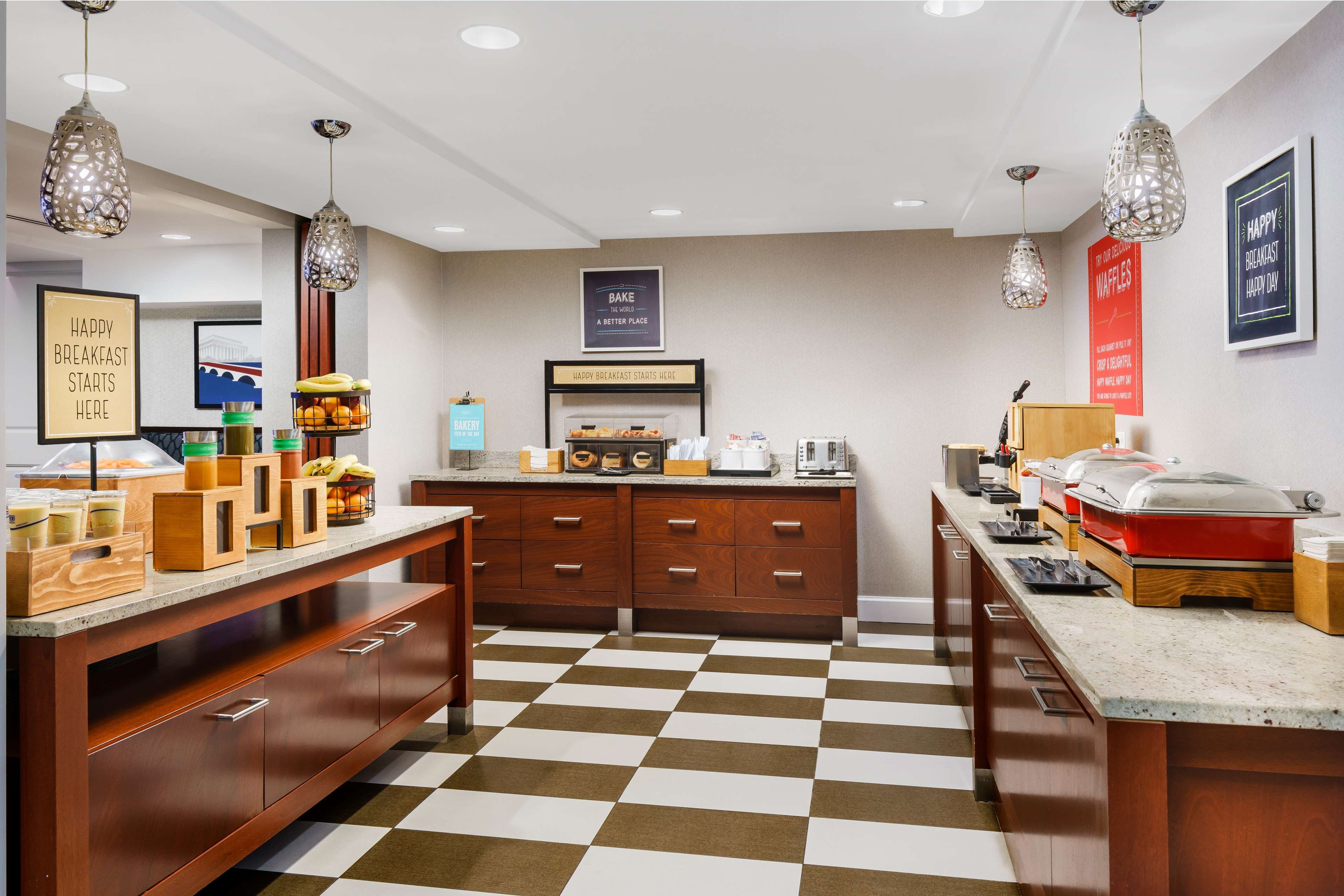Hampton Inn Washington, D.C./White House by null