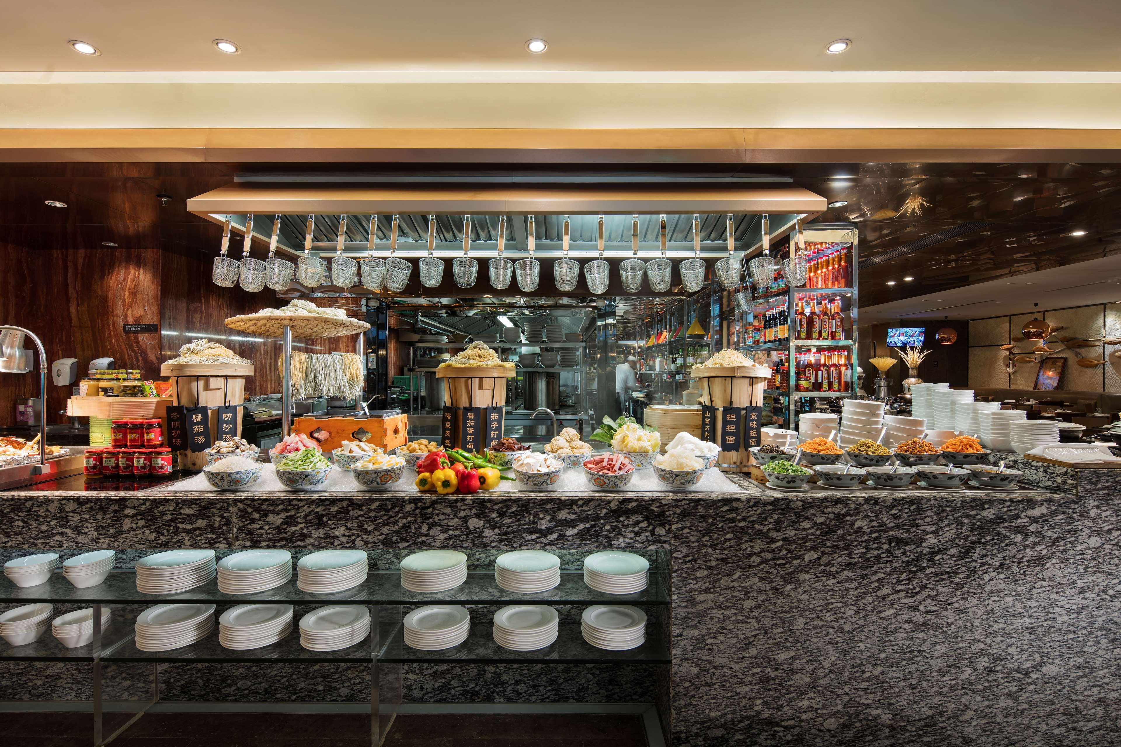 Hilton Guangzhou Tianhe by null