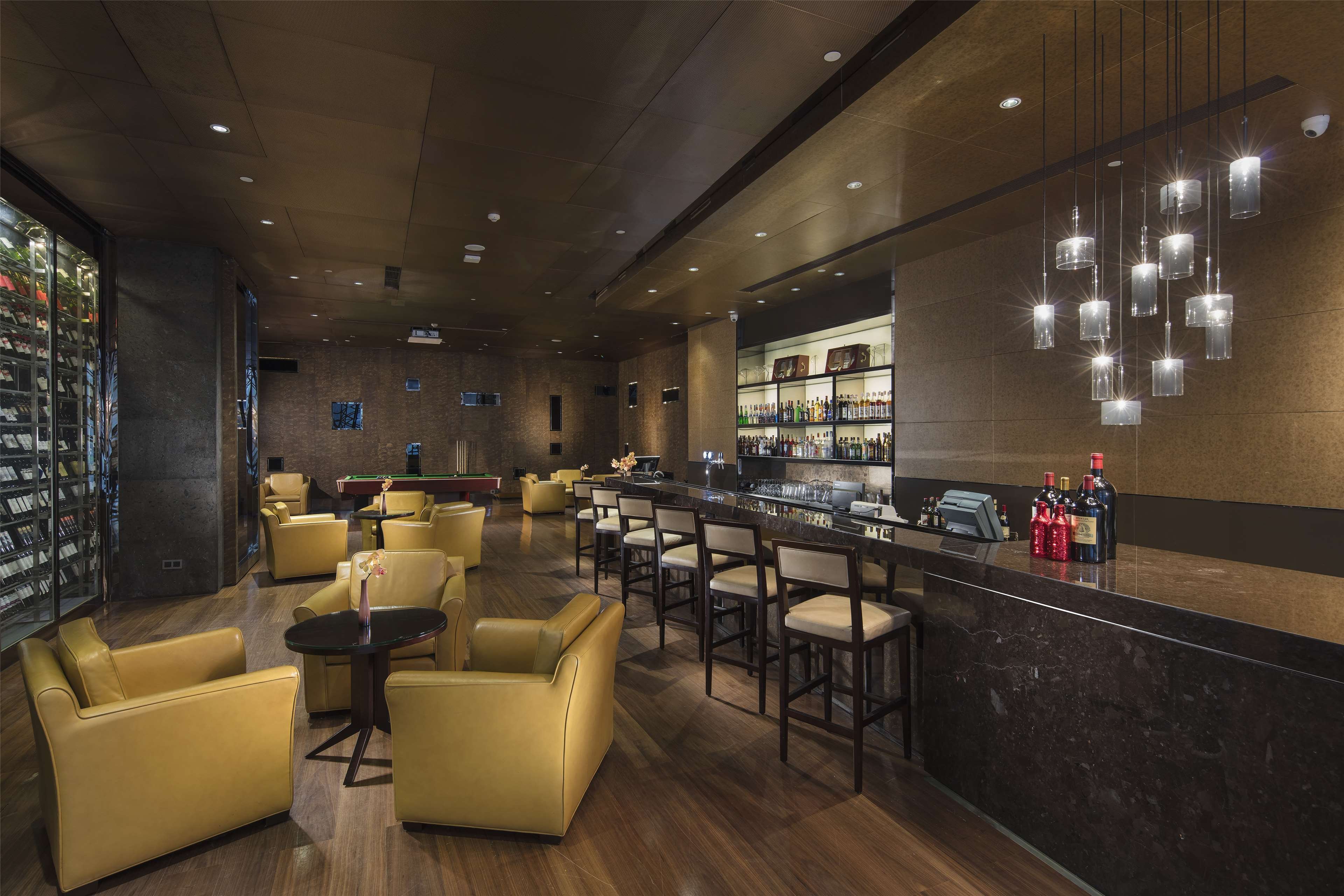 Hilton Guangzhou Tianhe by null